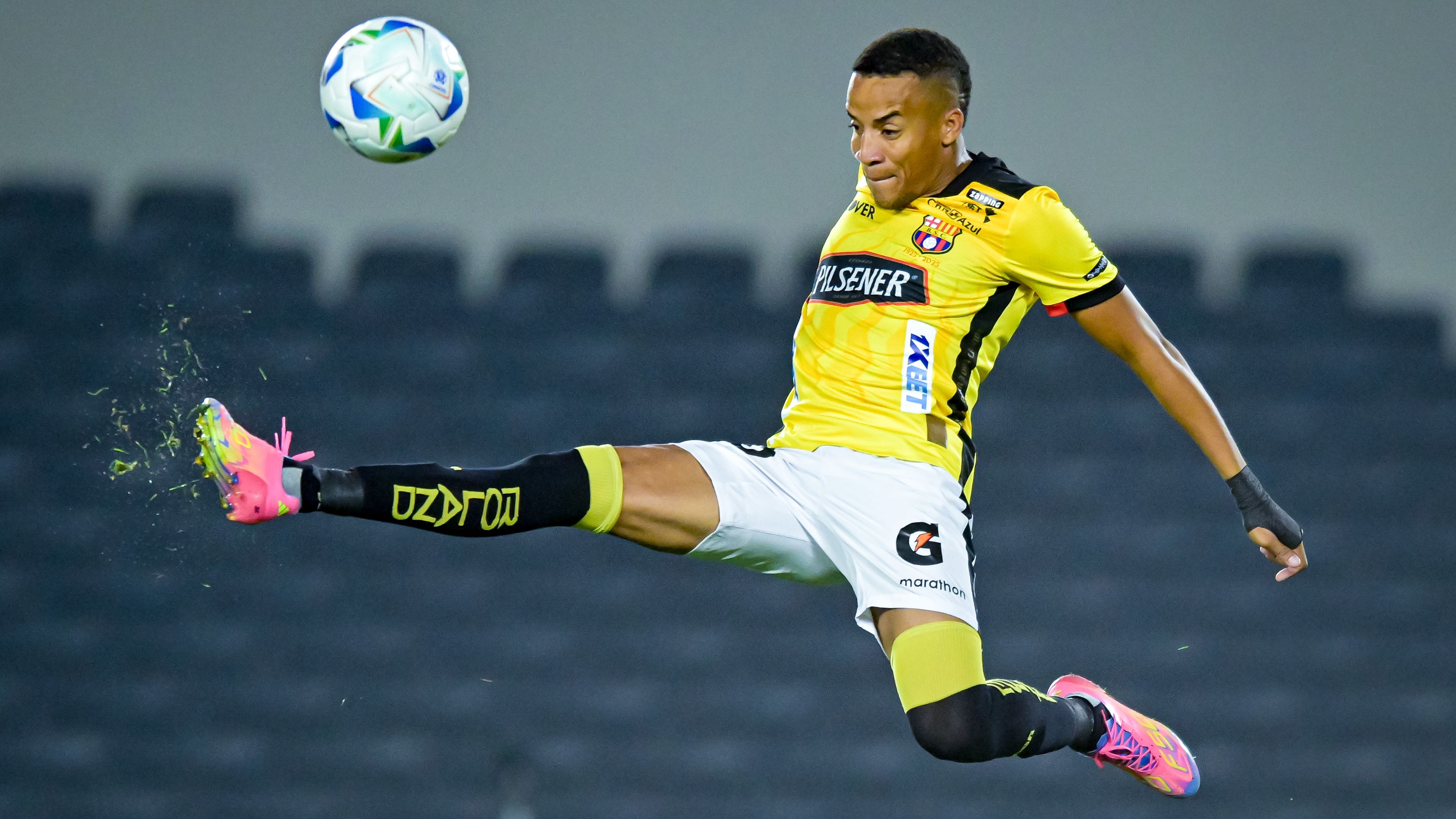 River Plate v Barcelona SC - Copa CONMEBOL Libertadores 2025