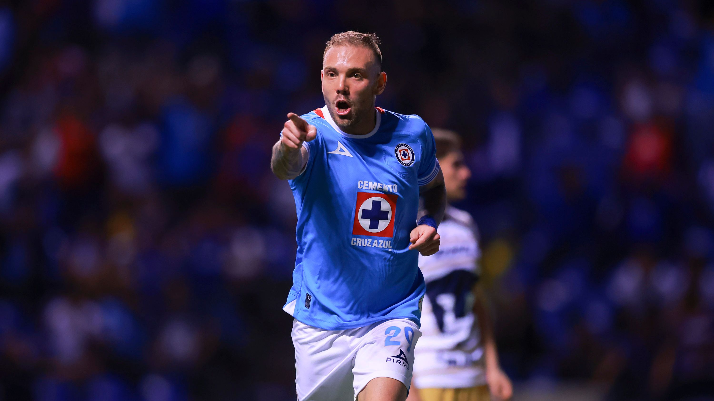 Cruz Azul v Pumas UNAM - Torneo Clausura 2025 Liga MX