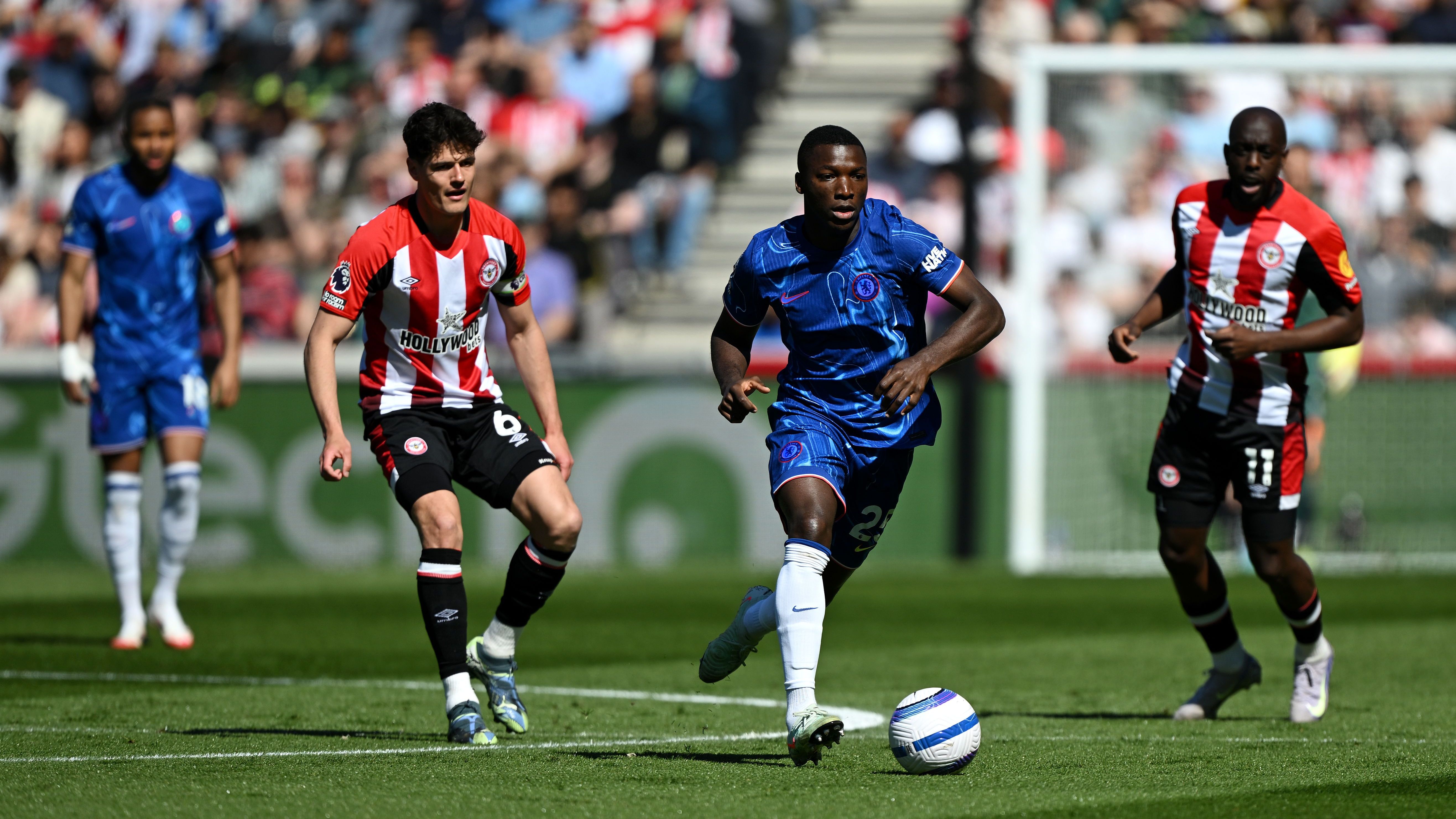 Brentford FC v Chelsea FC - Premier League