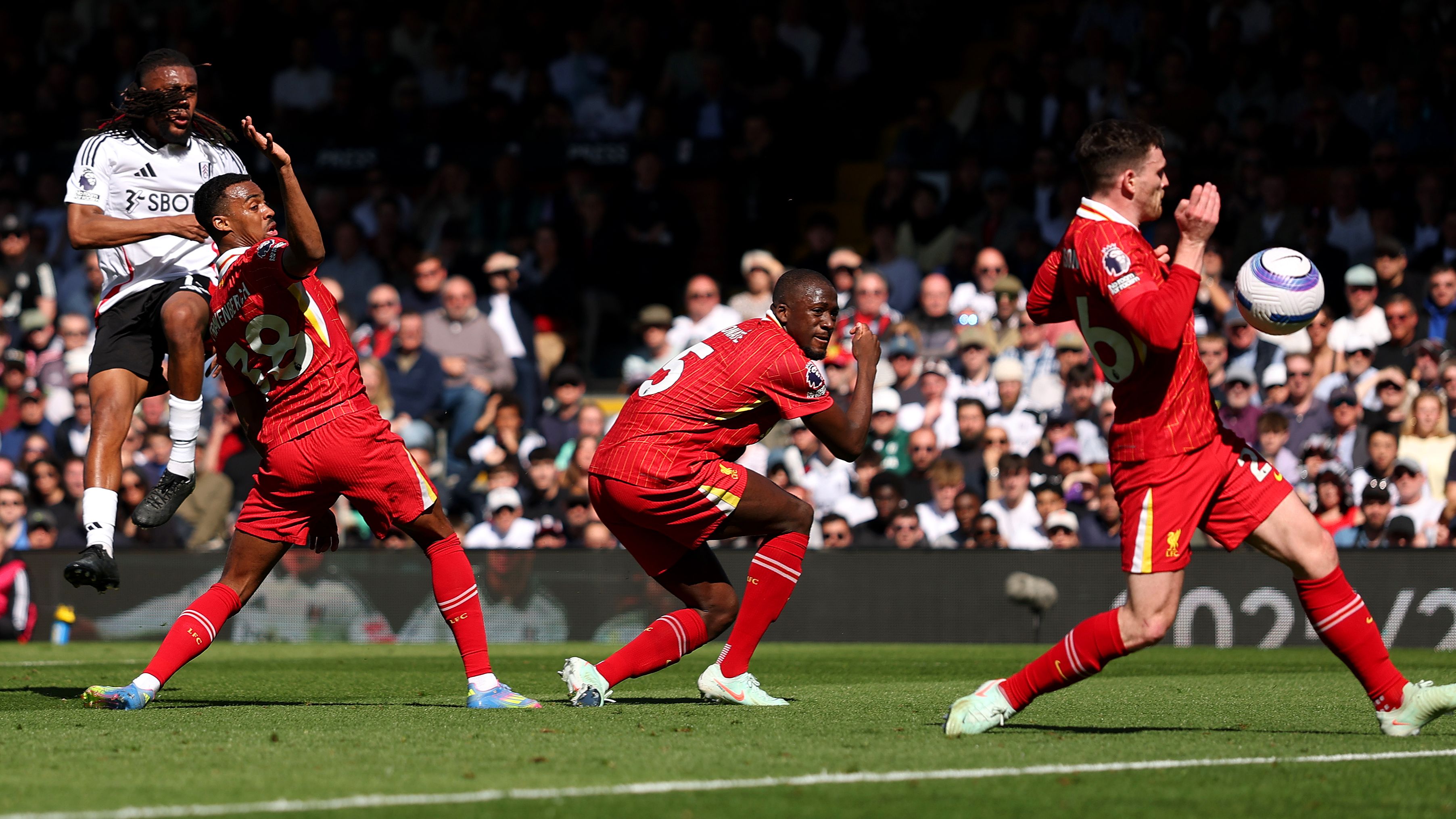 Fulham FC v Liverpool FC - Premier League