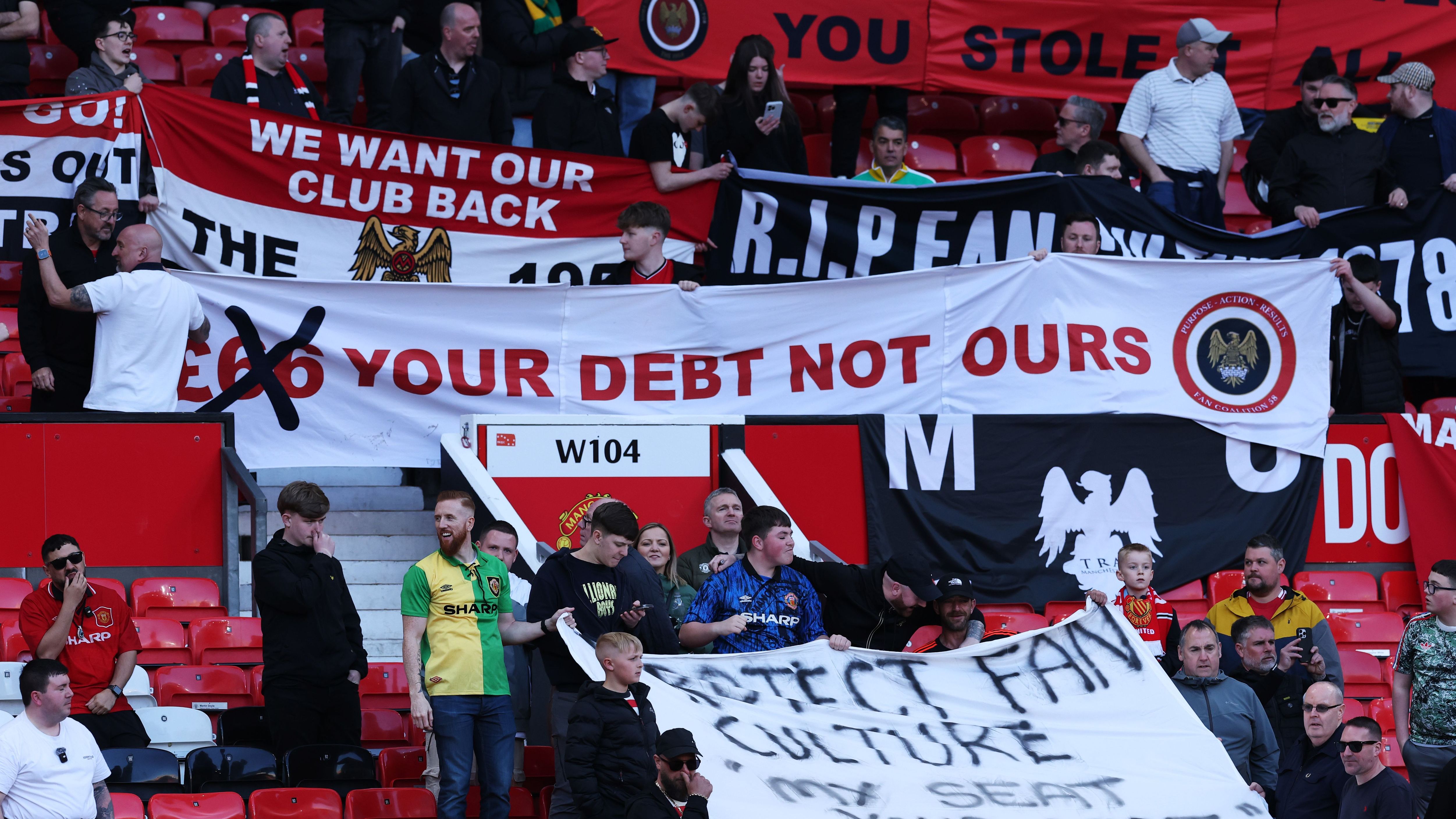 Manchester United FC v Manchester City FC - Premier League