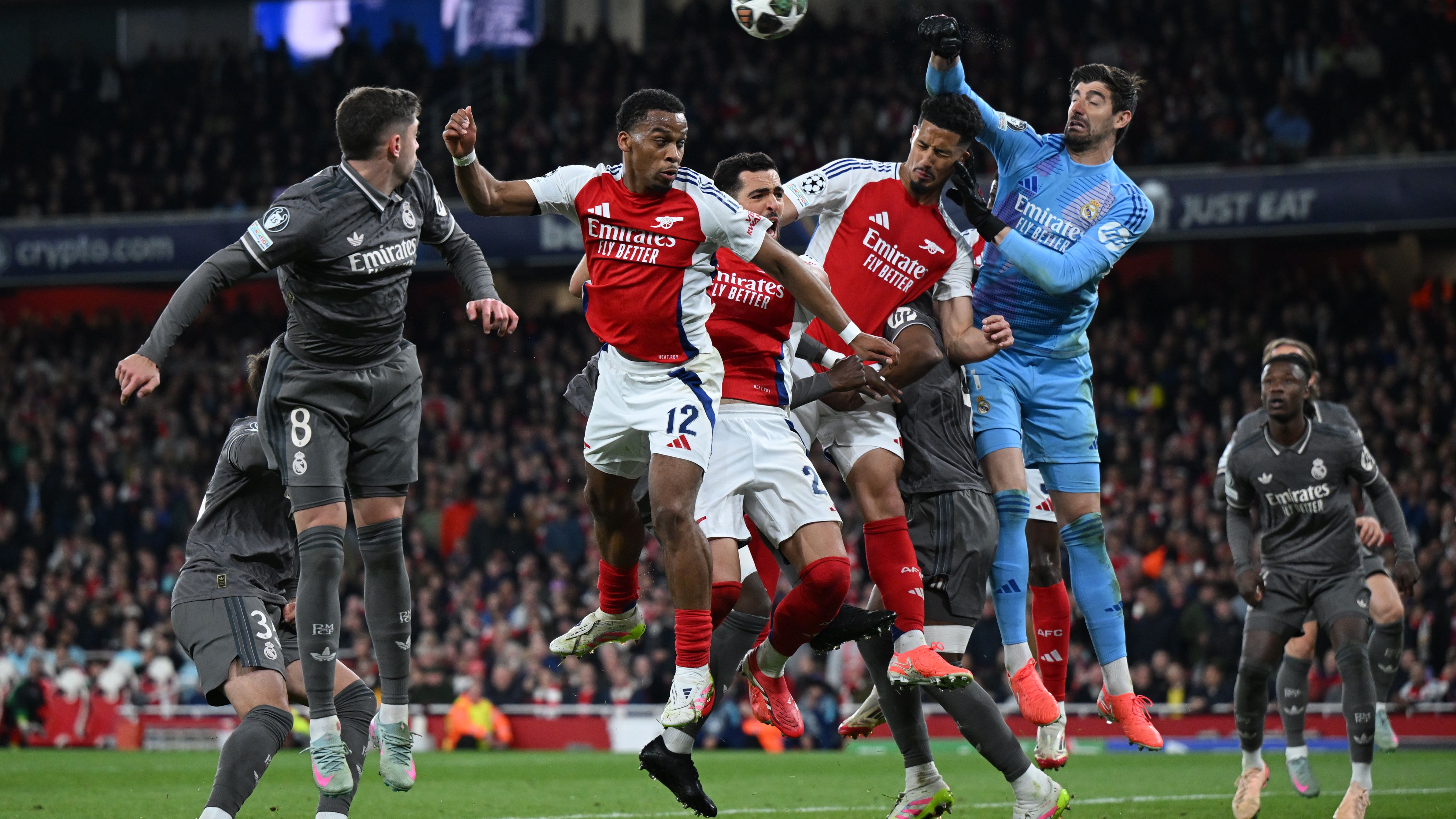 Arsenal FC v Real Madrid C.F. - UEFA Champions League 2024/25 Quarter Final First Leg