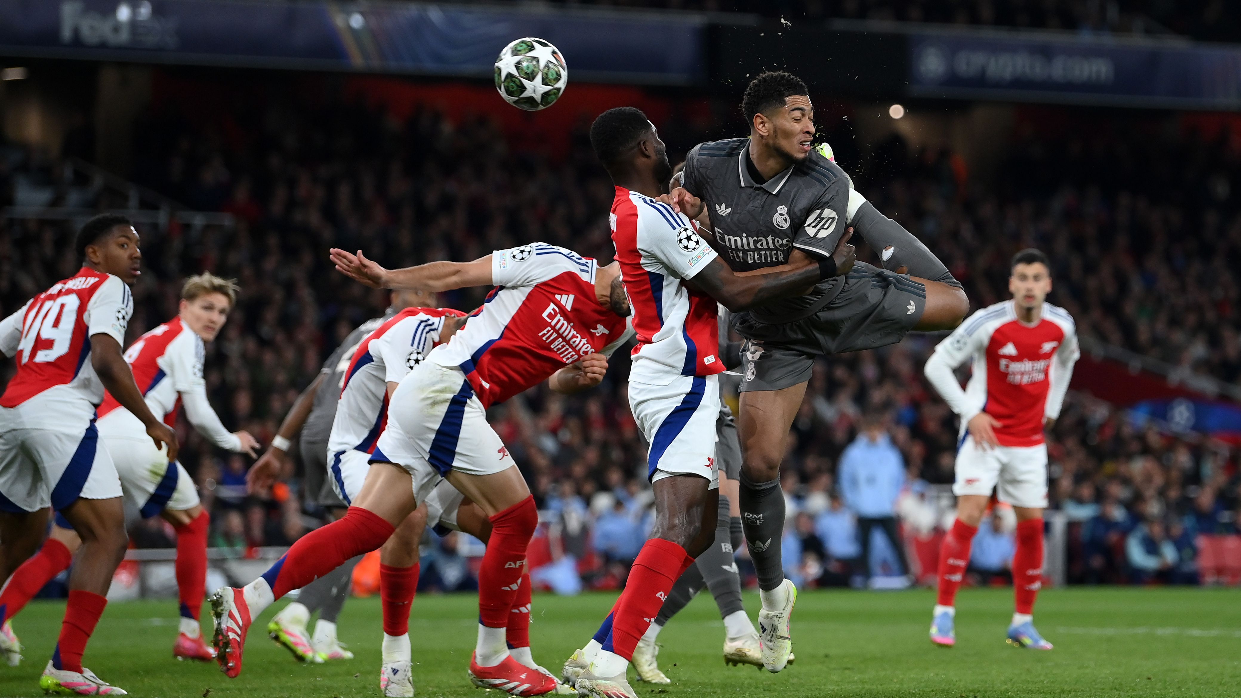 Arsenal FC v Real Madrid C.F. - UEFA Champions League 2024/25 Quarter Final First Leg
