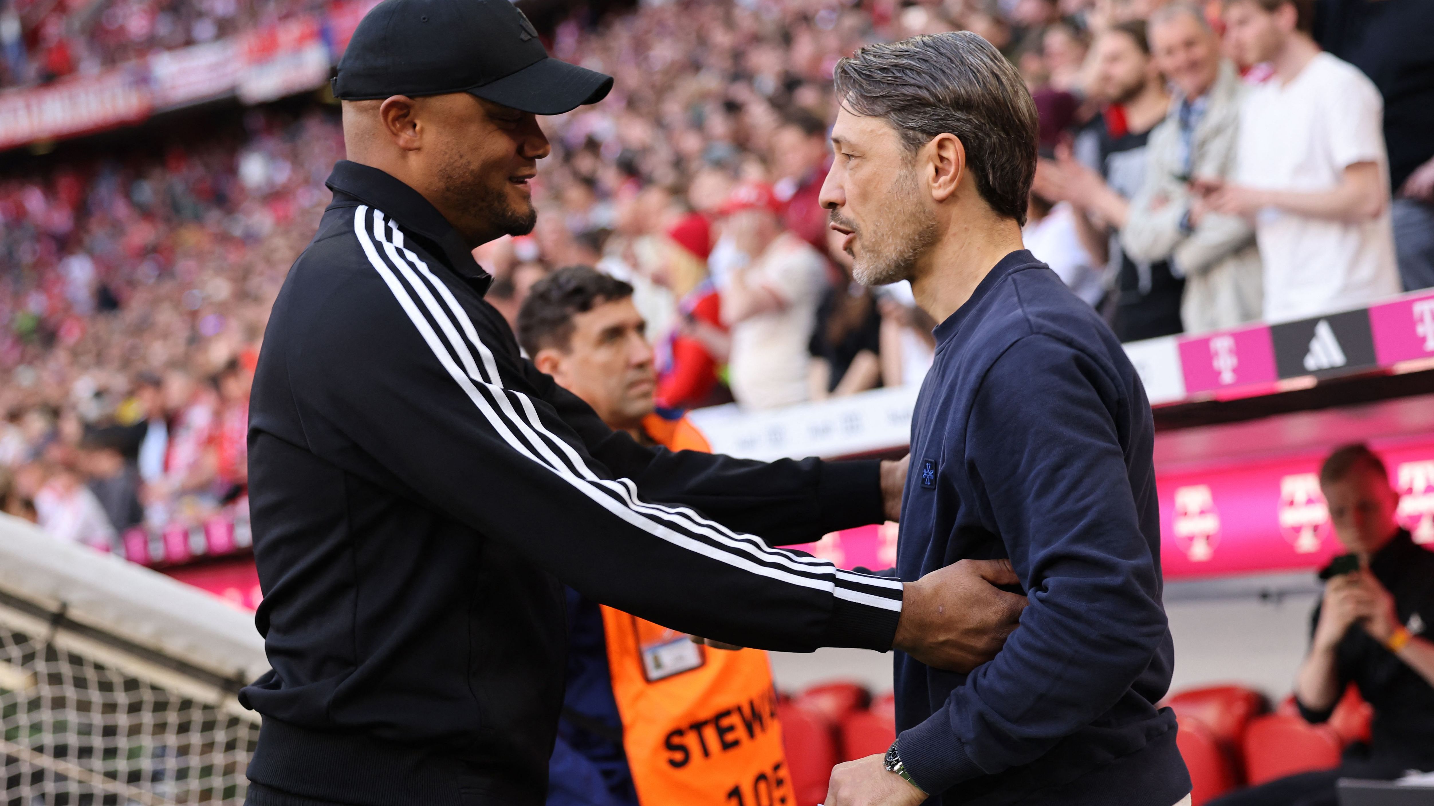 FBL-GER-BUNDESLIGA-BAYERN MUNICH-DORTMUND