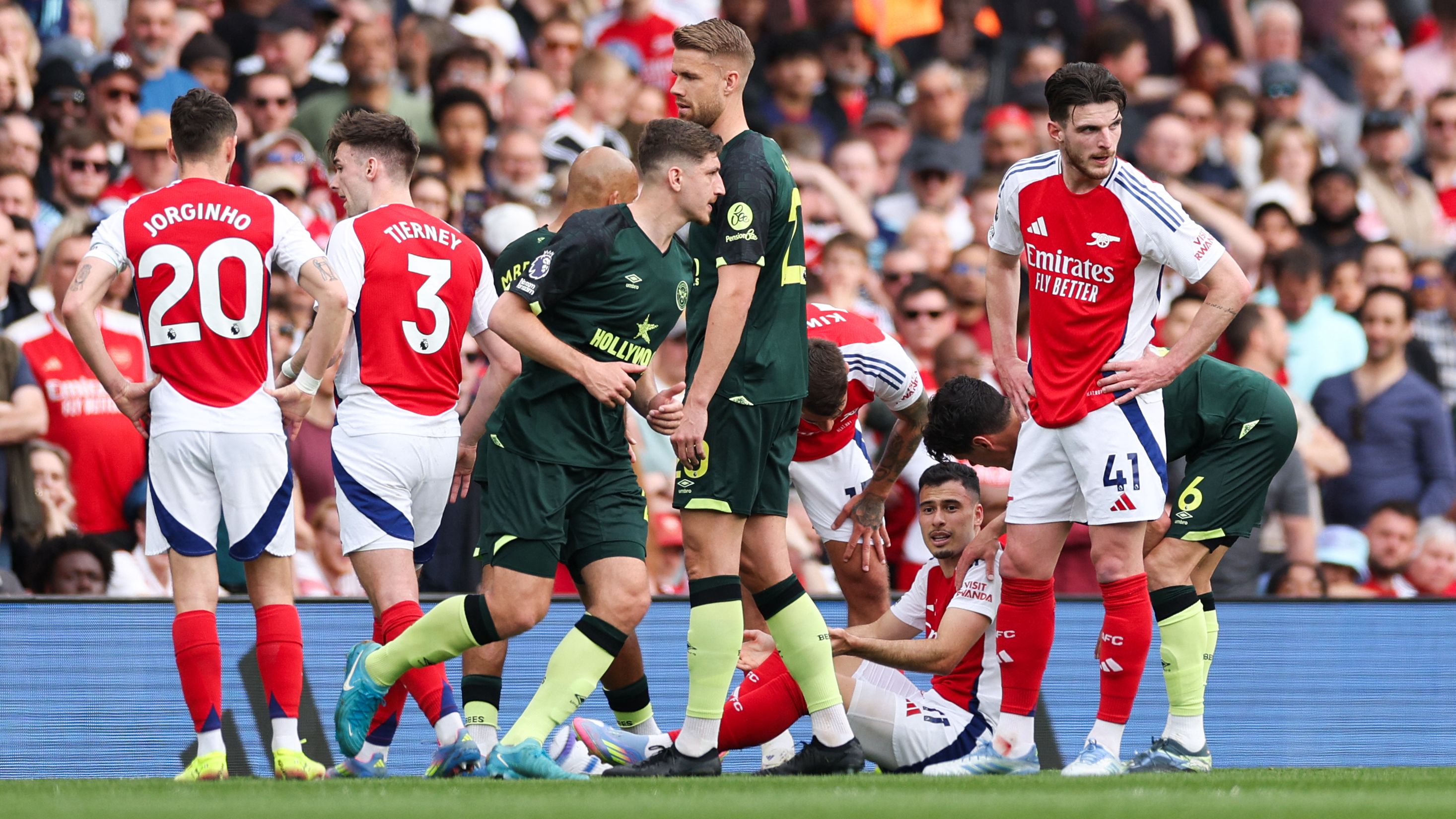 FBL-ENG-PR-ARSENAL-BRENTFORD