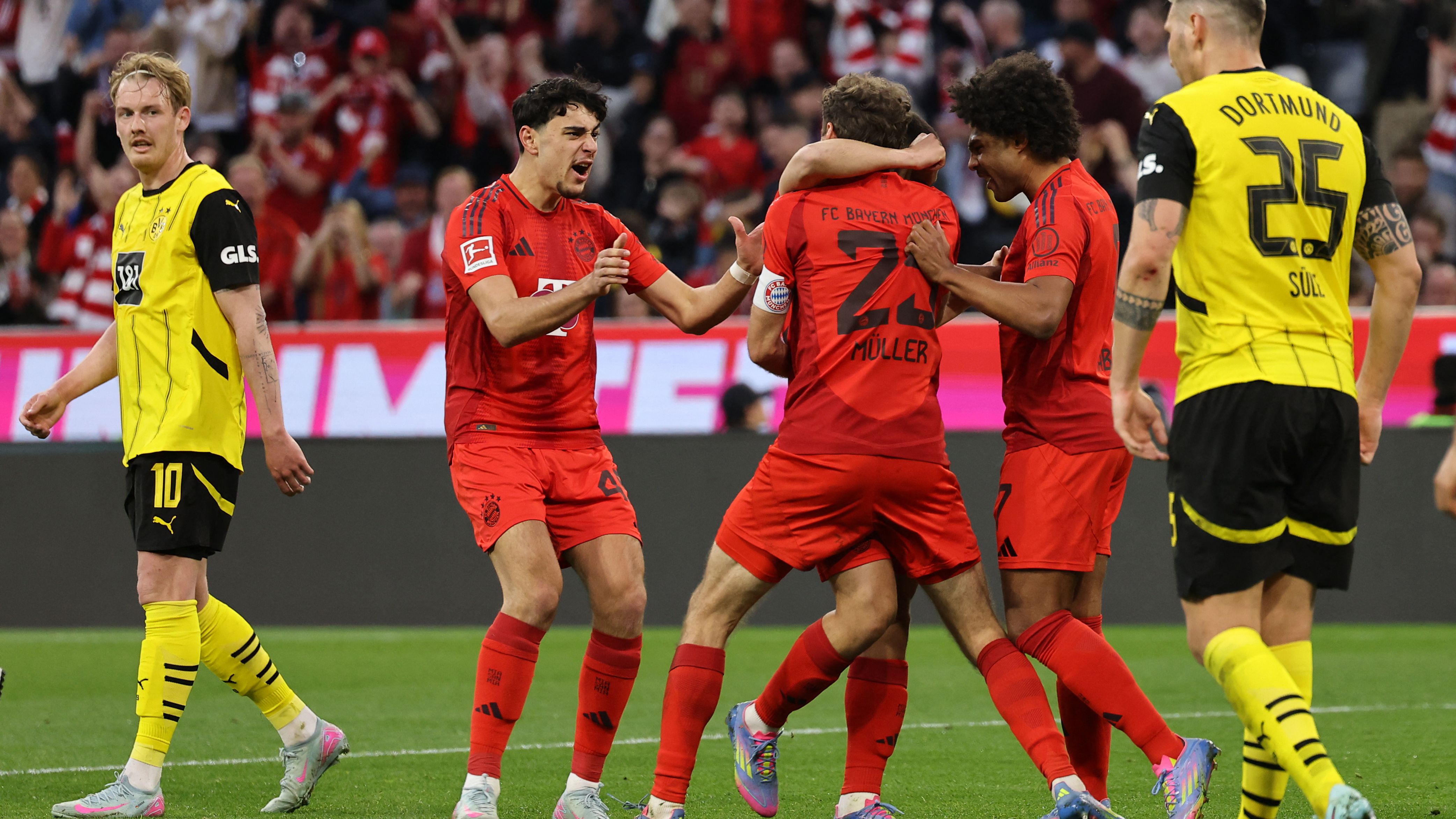 FBL-GER-BUNDESLIGA-BAYERN MUNICH-DORTMUND