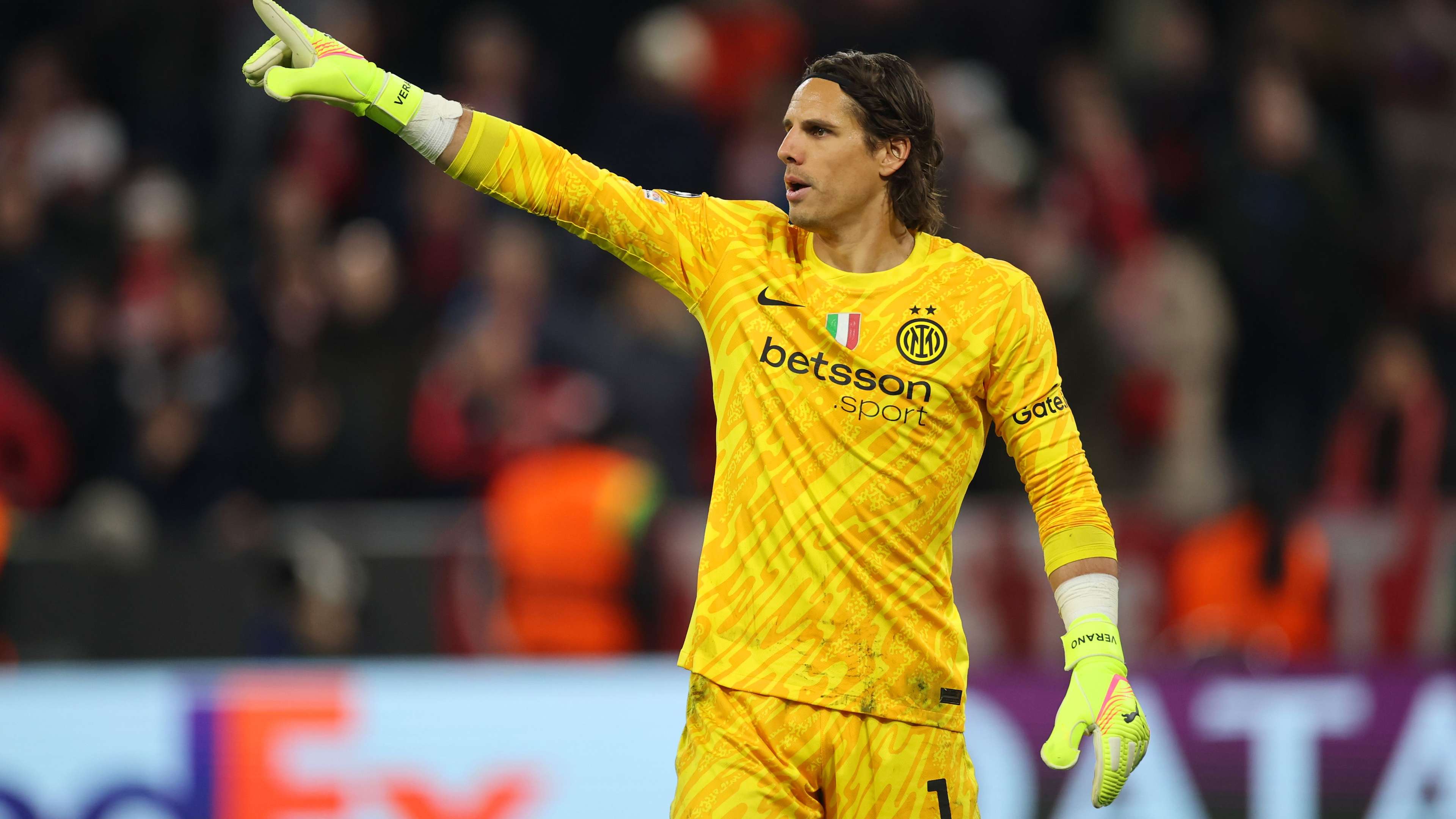 FC Bayern München v FC Internazionale Milano - UEFA Champions League 2024/25 Quarter Final First Leg