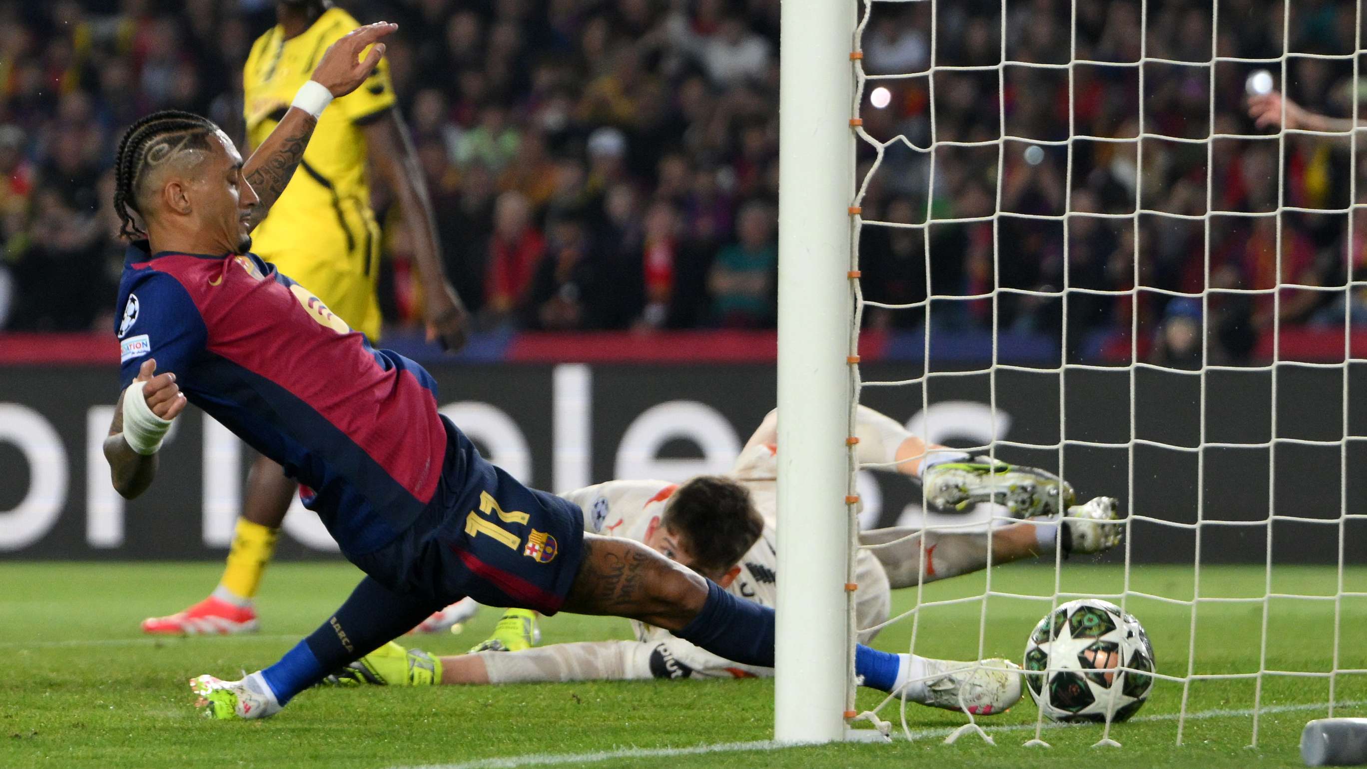 FC Barcelona v Borussia Dortmund - UEFA Champions League 2024/25 Quarter Final First Leg