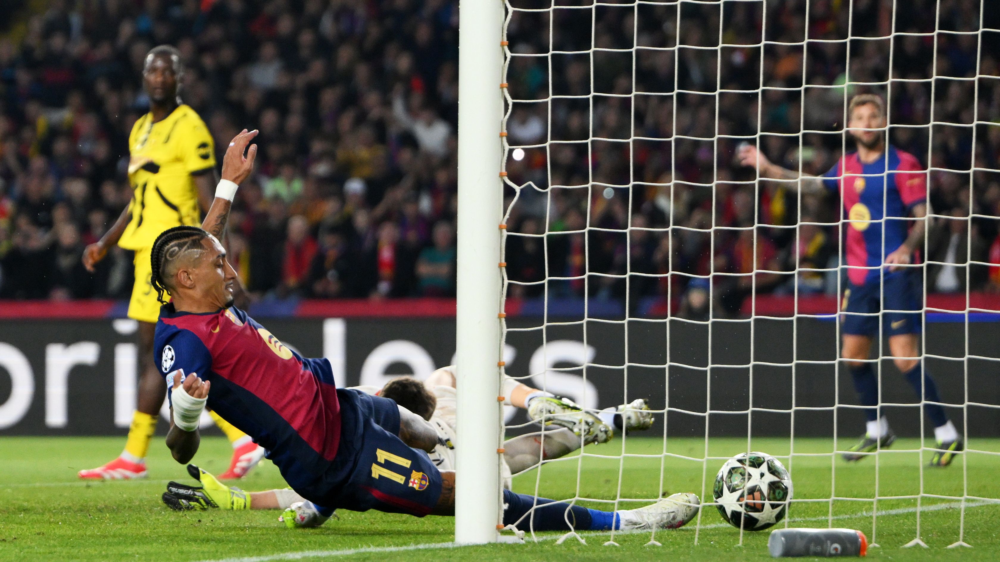 FC Barcelona v Borussia Dortmund - UEFA Champions League 2024/25 Quarter Final First Leg