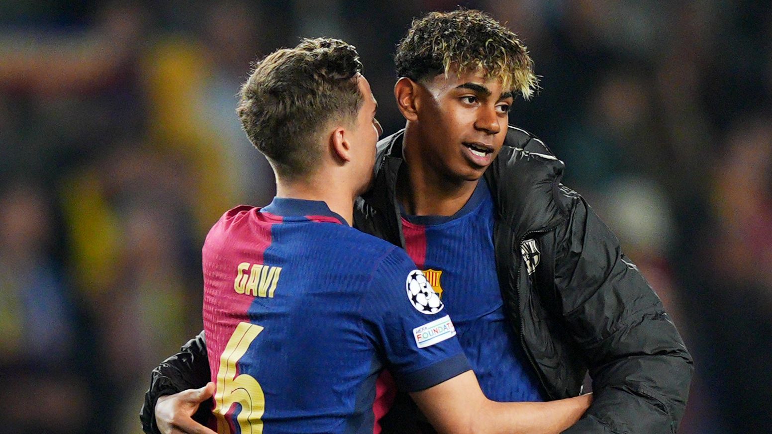 VIDEO: Barcelona stars Lamine Yamal and Gavi team up to win rowdy pool game on international duty with Spain | Goal.com UK