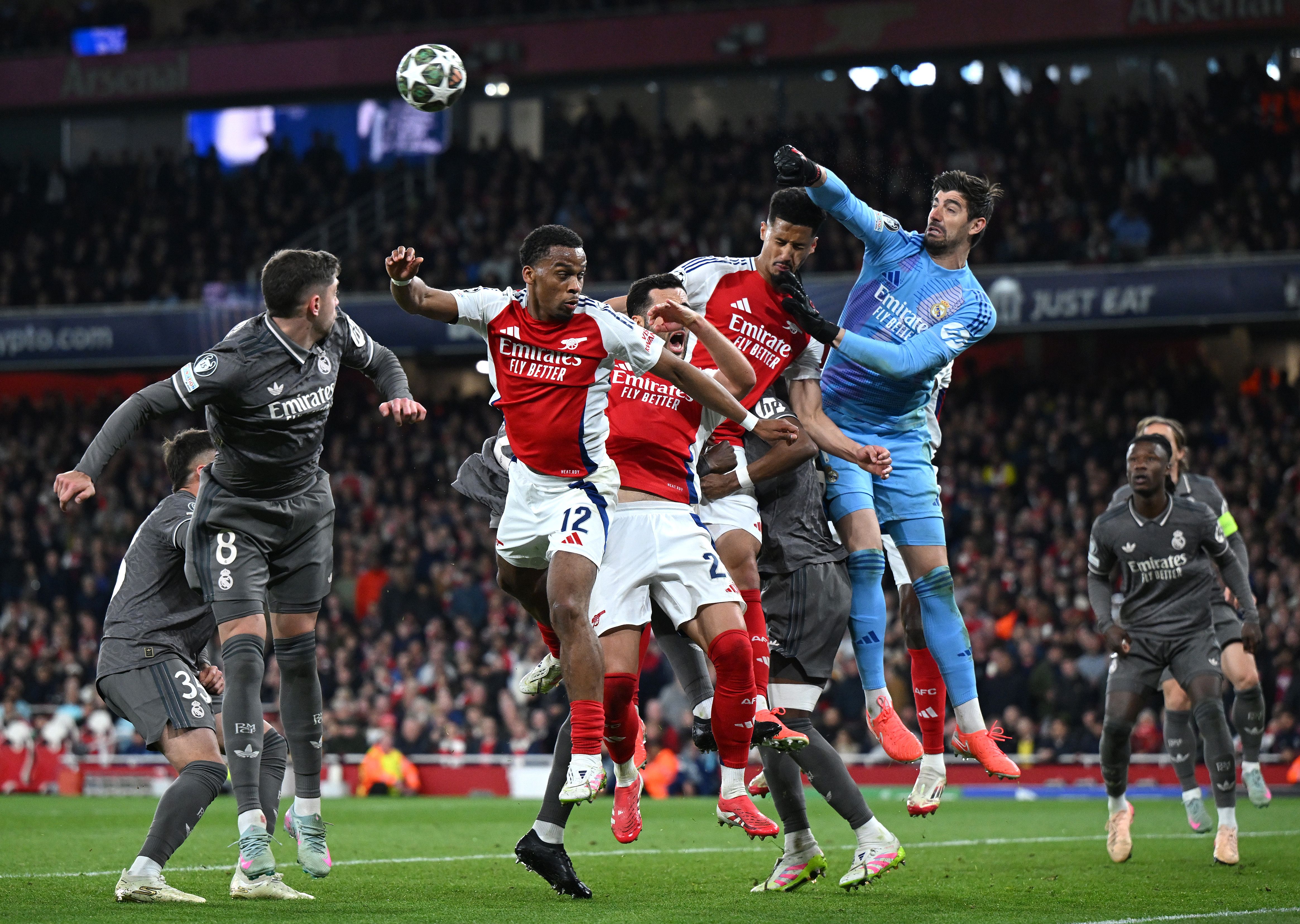 Arsenal FC v Real Madrid C.F. - UEFA Champions League 2024/25 Quarter Final First Leg