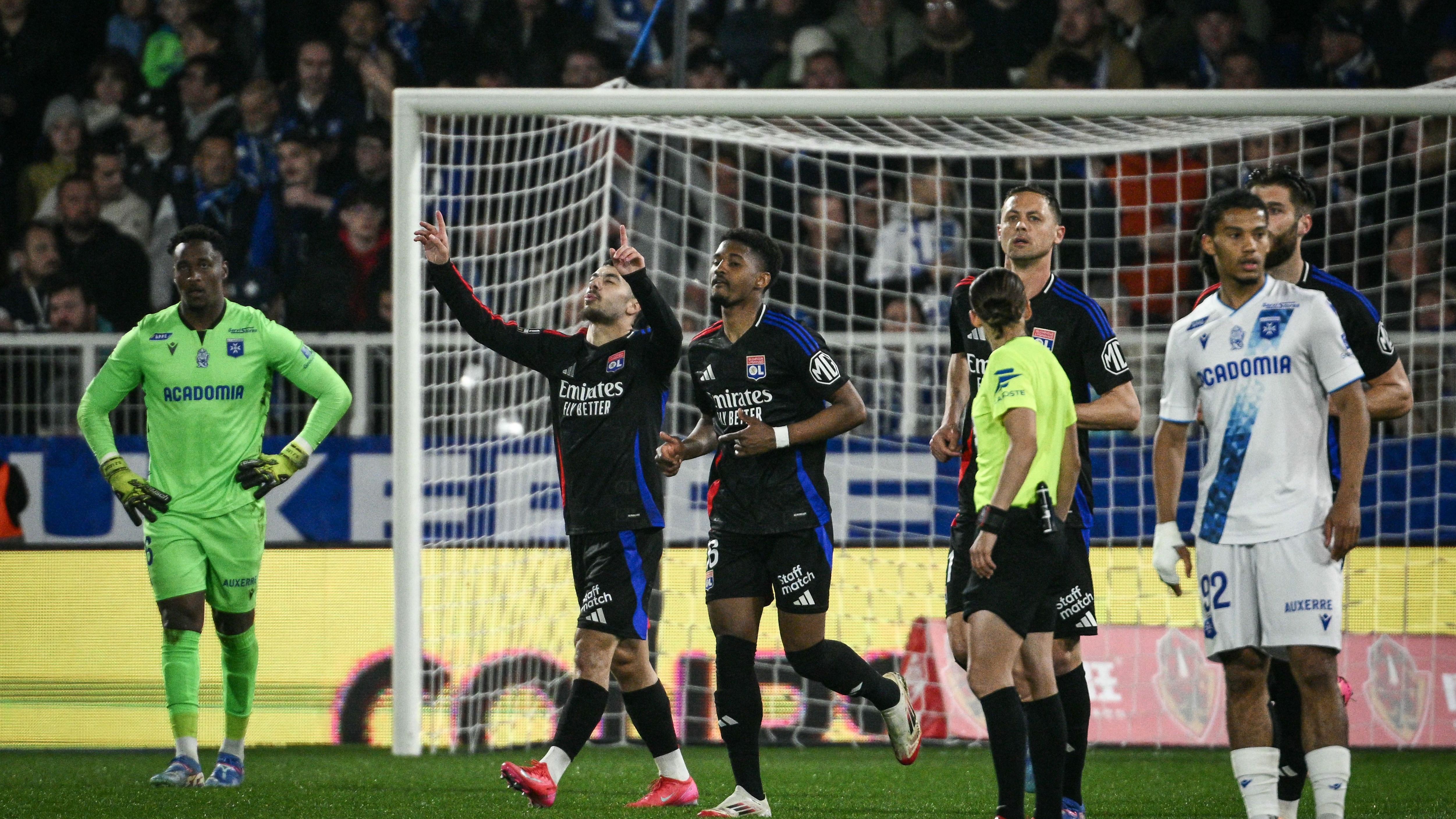 FBL-FRA-LIGUE1-AUXERRE-LYON