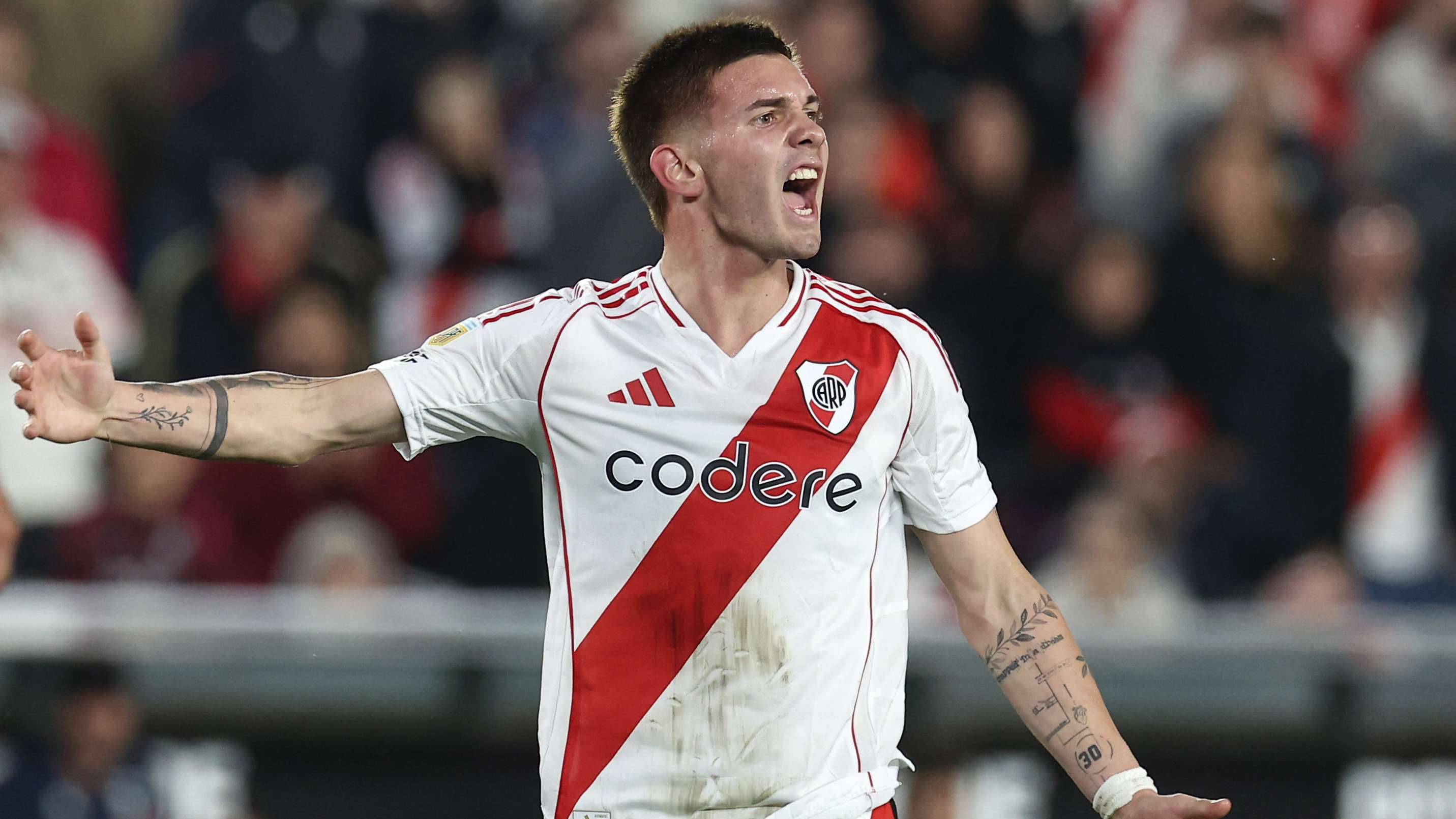 FBL-ARG-RIVER-TALLERES