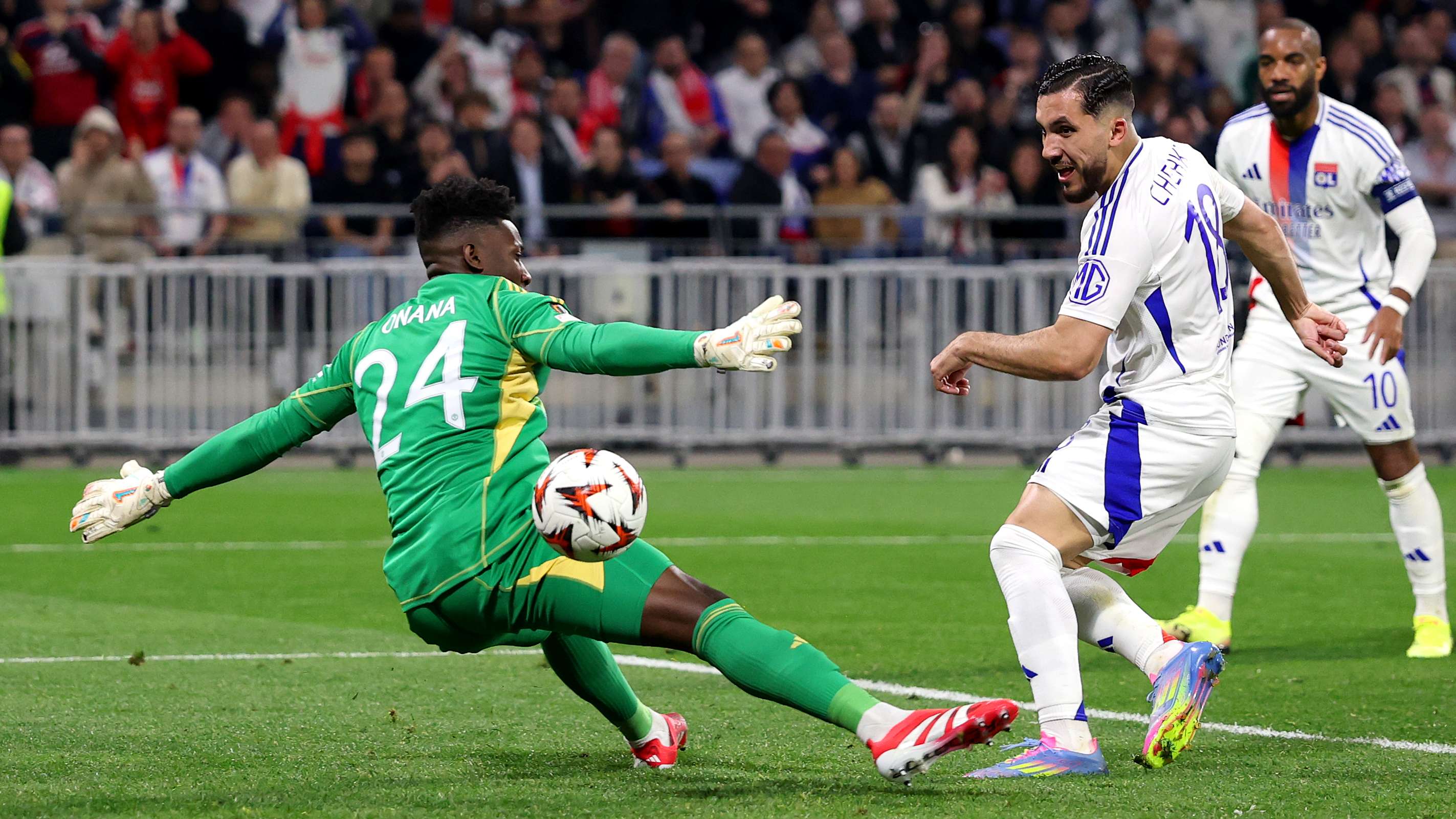 Man Utd player ratings vs Lyon: Andre Onana, look away now! Goalkeeper's double blunder spoils big moments from Joshua Zirkzee and Leny Yoro as Red Devils blow advantage | Goal.com