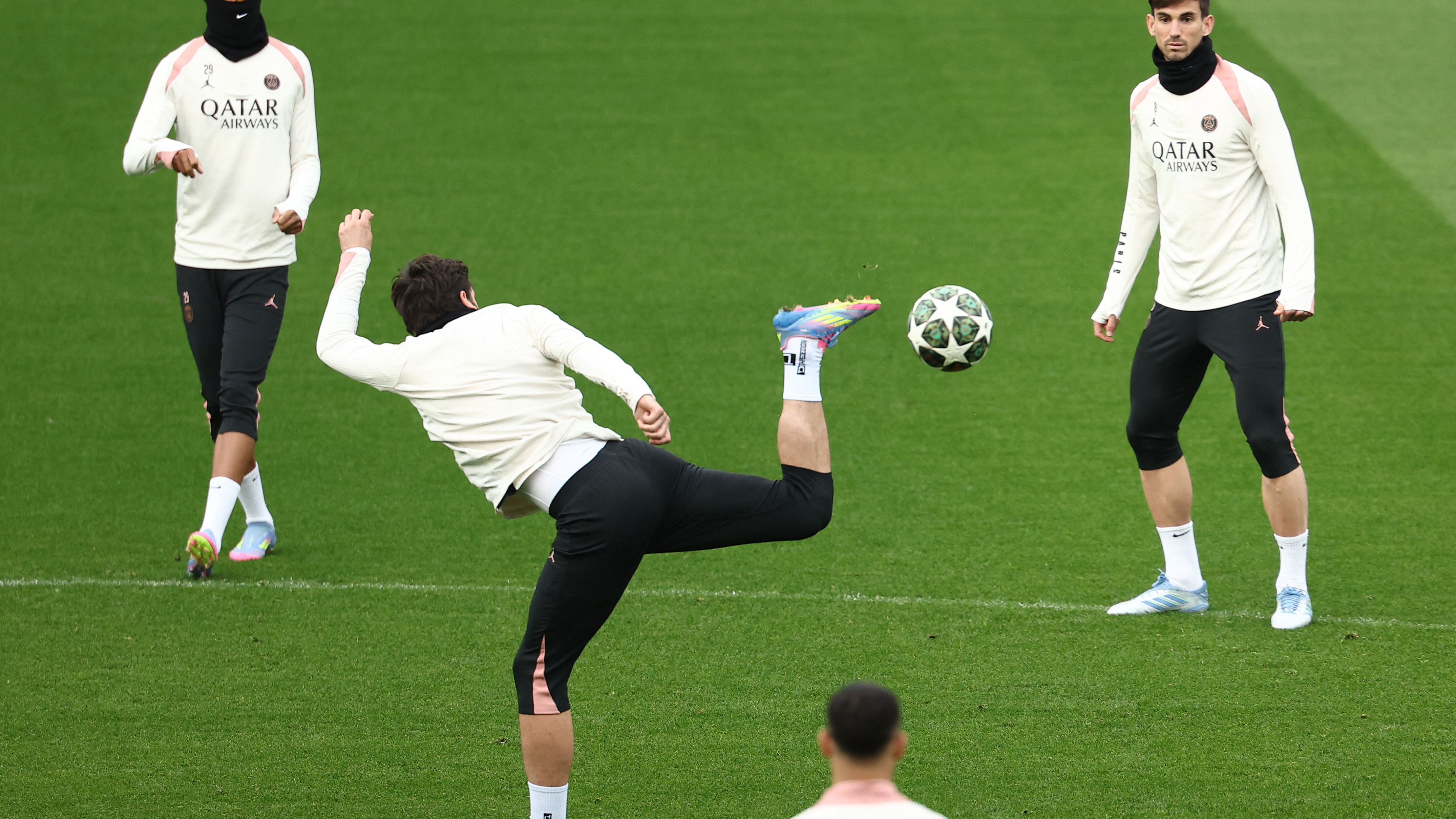 FBL-EUR-C1-PSG-TRAINING