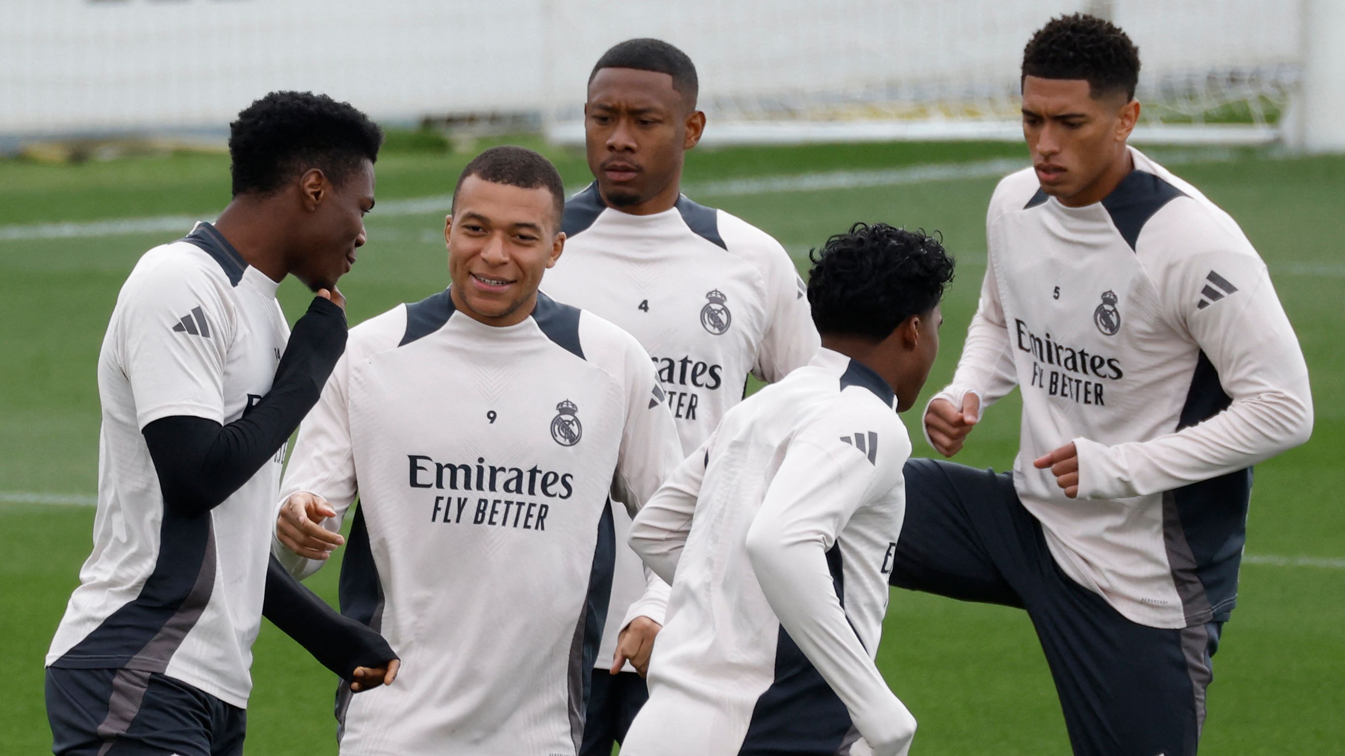 FBL-EUR-C1-REAL MADRID-TRAINING