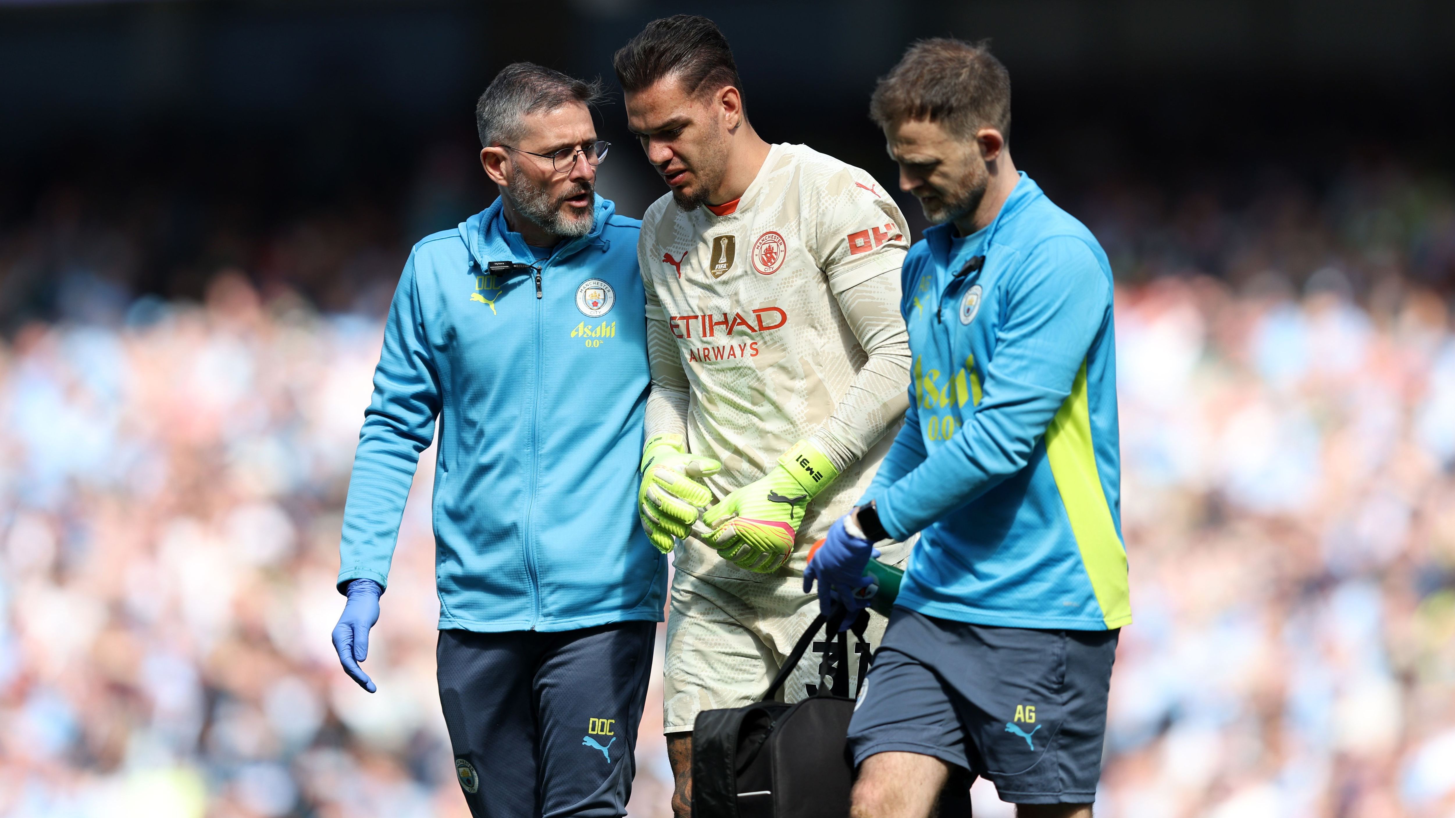 Manchester City FC v Crystal Palace FC - Premier League