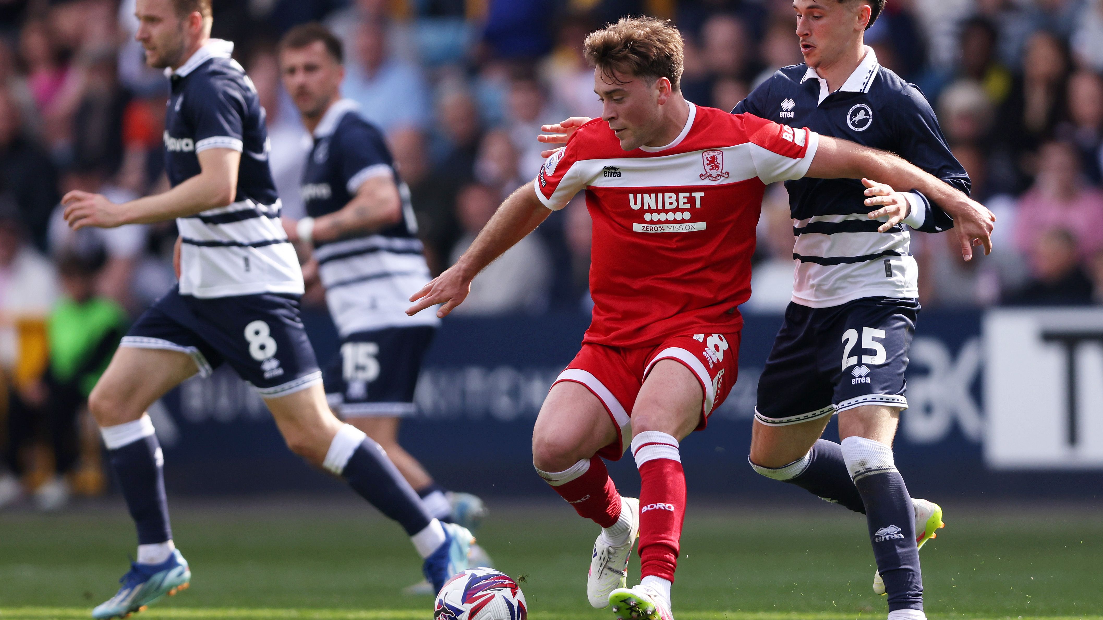 Millwall FC v Middlesbrough FC - Sky Bet Championship