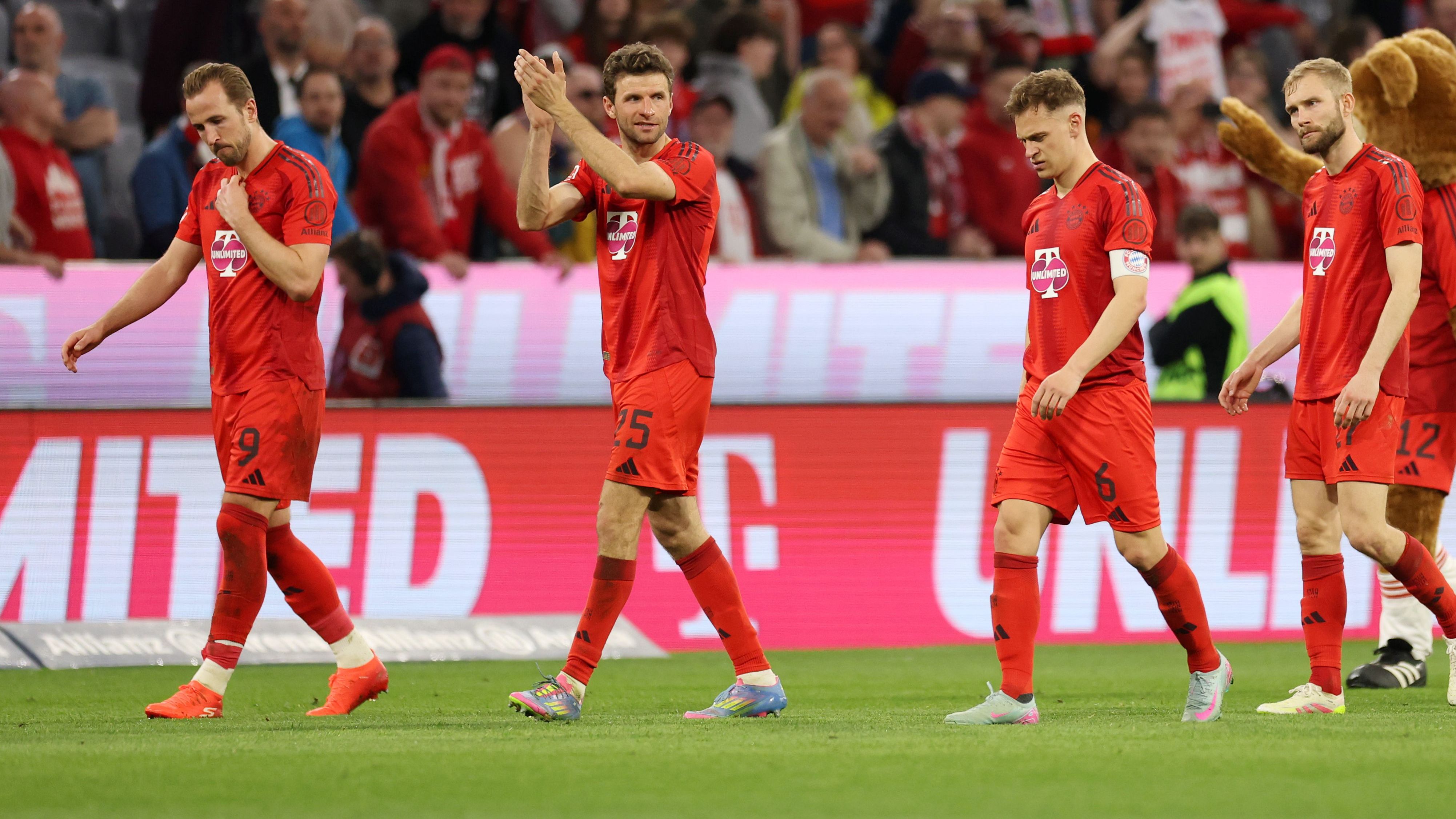 FC Bayern München v Borussia Dortmund - Bundesliga