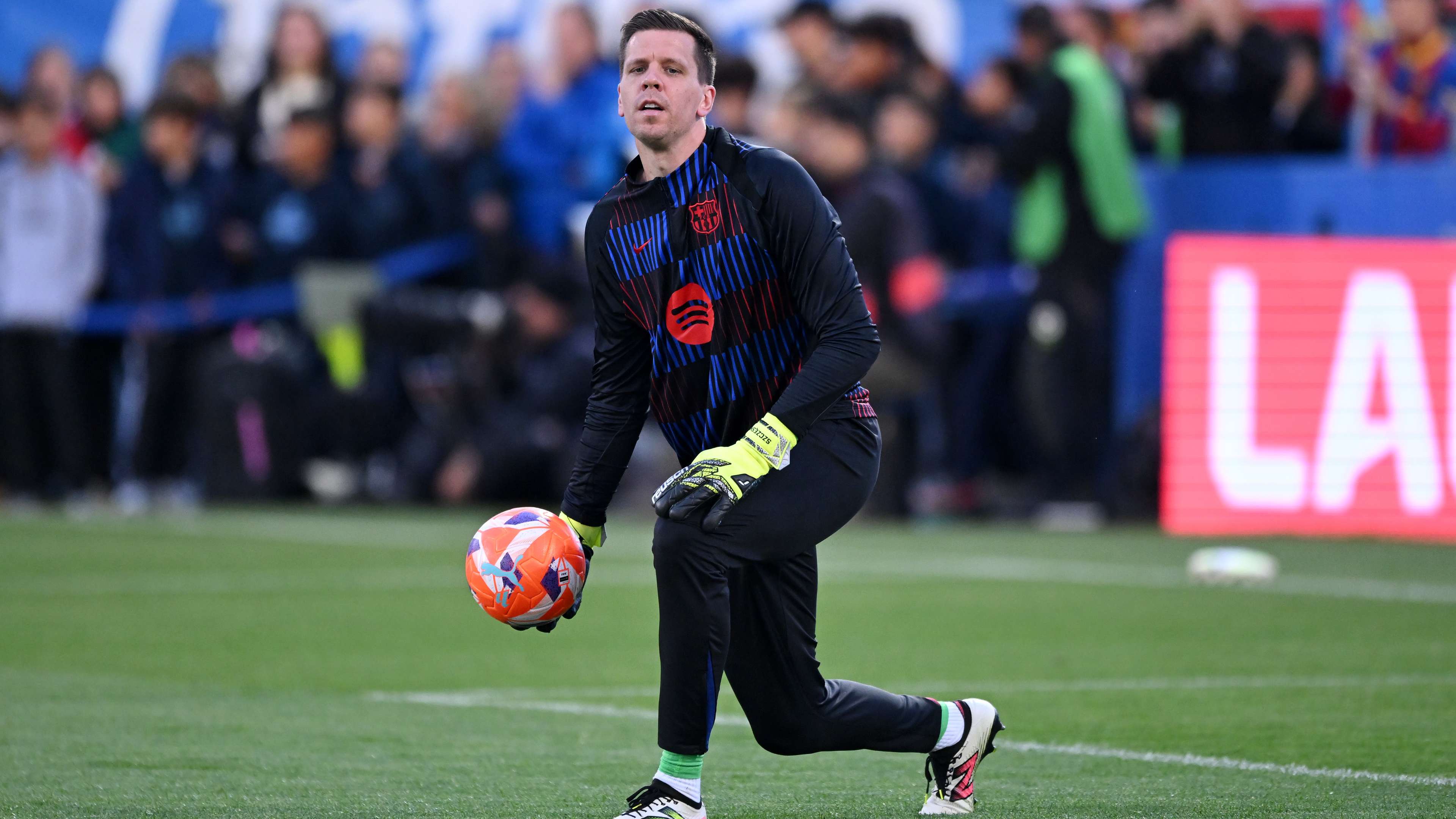 CD Leganes v FC Barcelona - La Liga EA Sports