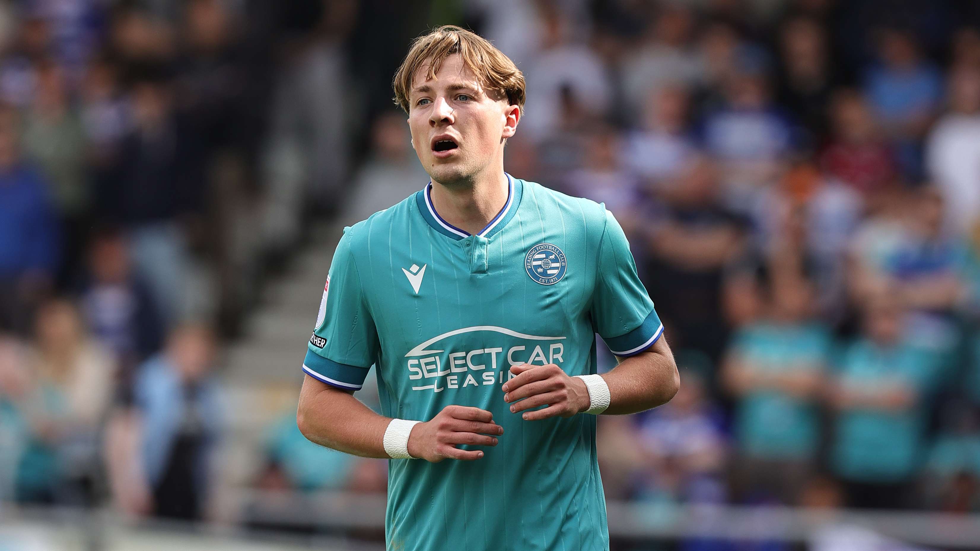 Northampton Town FC v Reading FC - Sky Bet League One