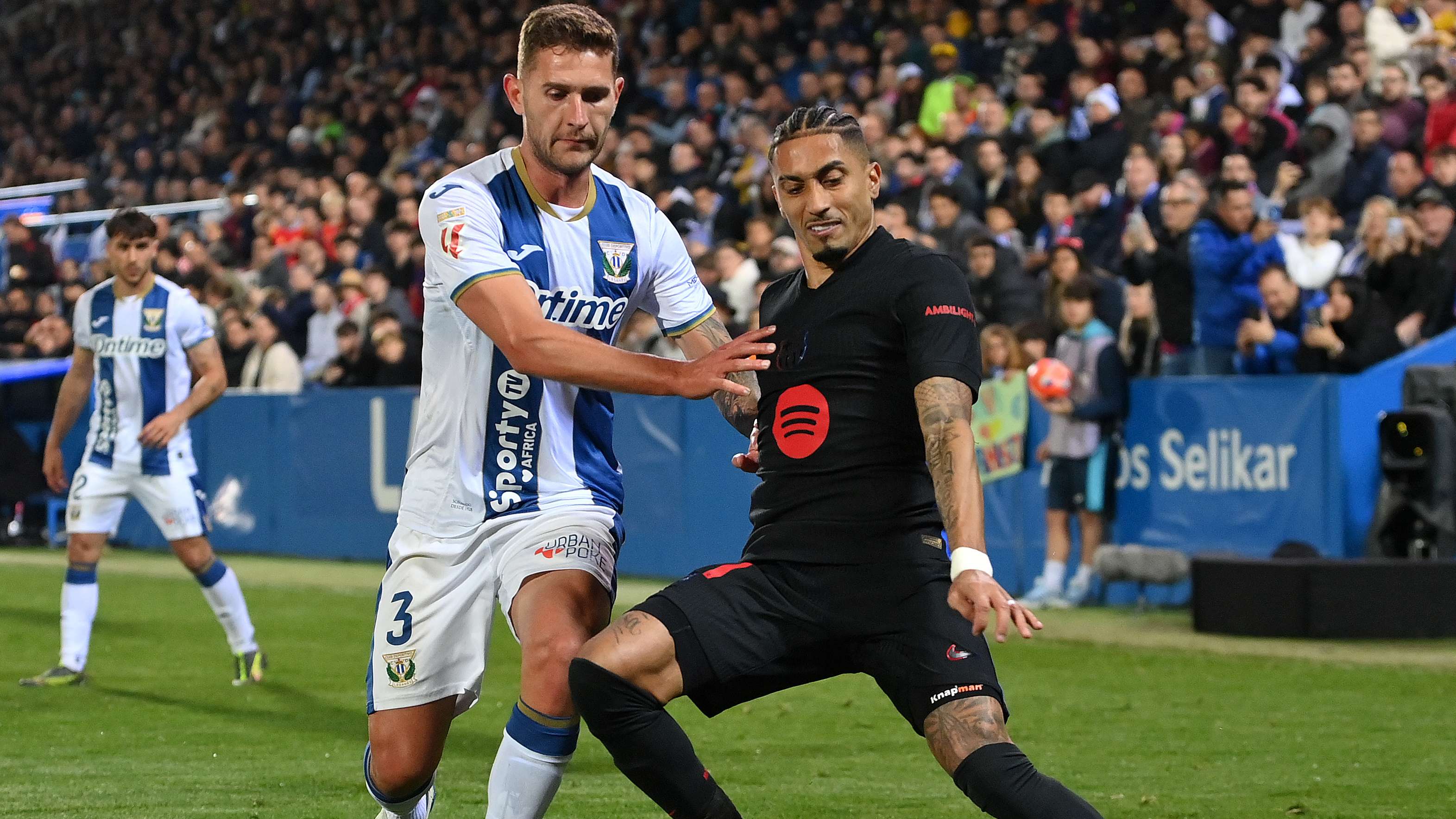 CD Leganes v FC Barcelona - La Liga EA Sports