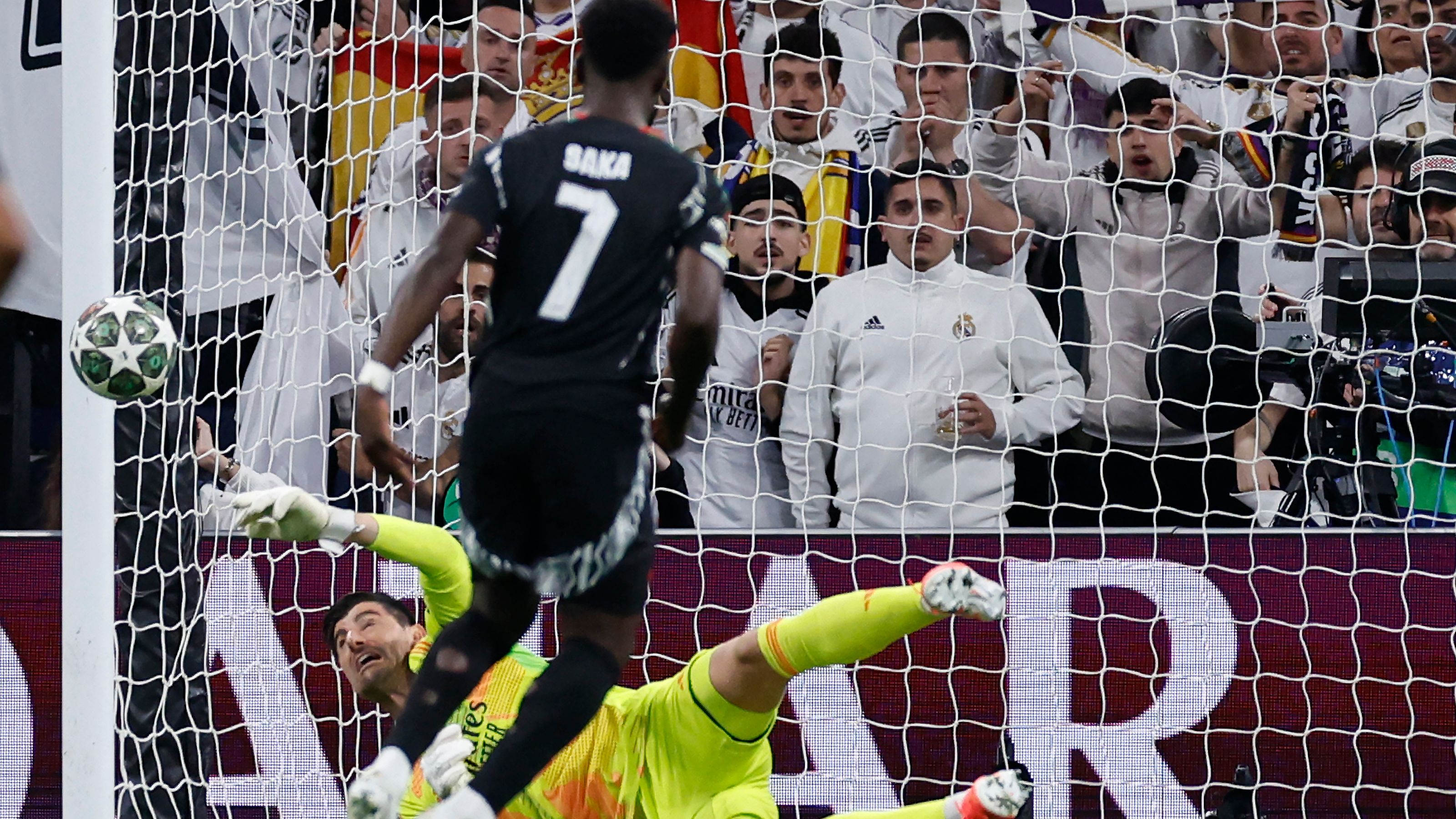 FBL-EUR-C1-REAL MADRID-ARSENAL