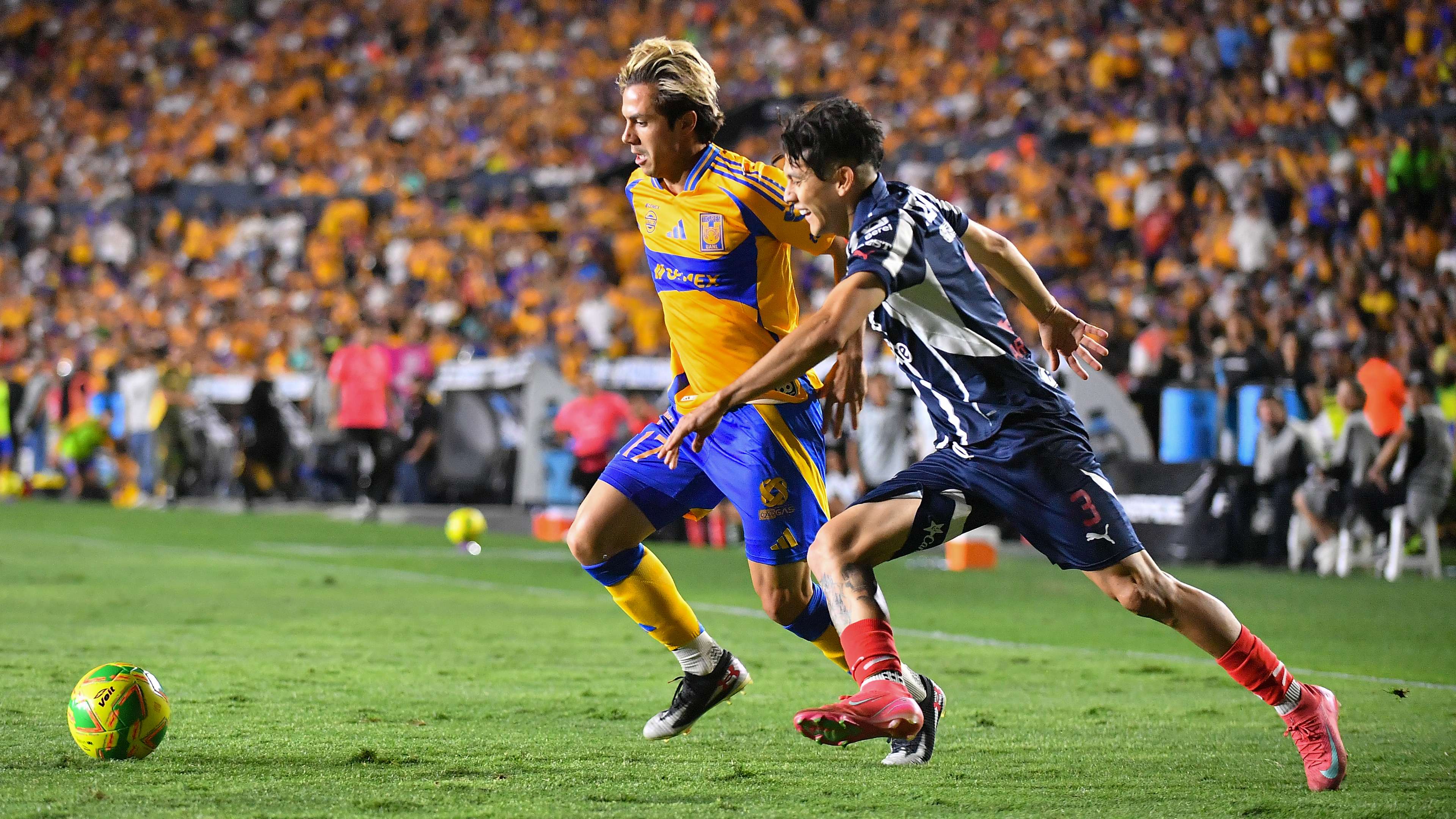 Tigres UANL v Monterrey - Torneo Clausura 2025 Liga MX