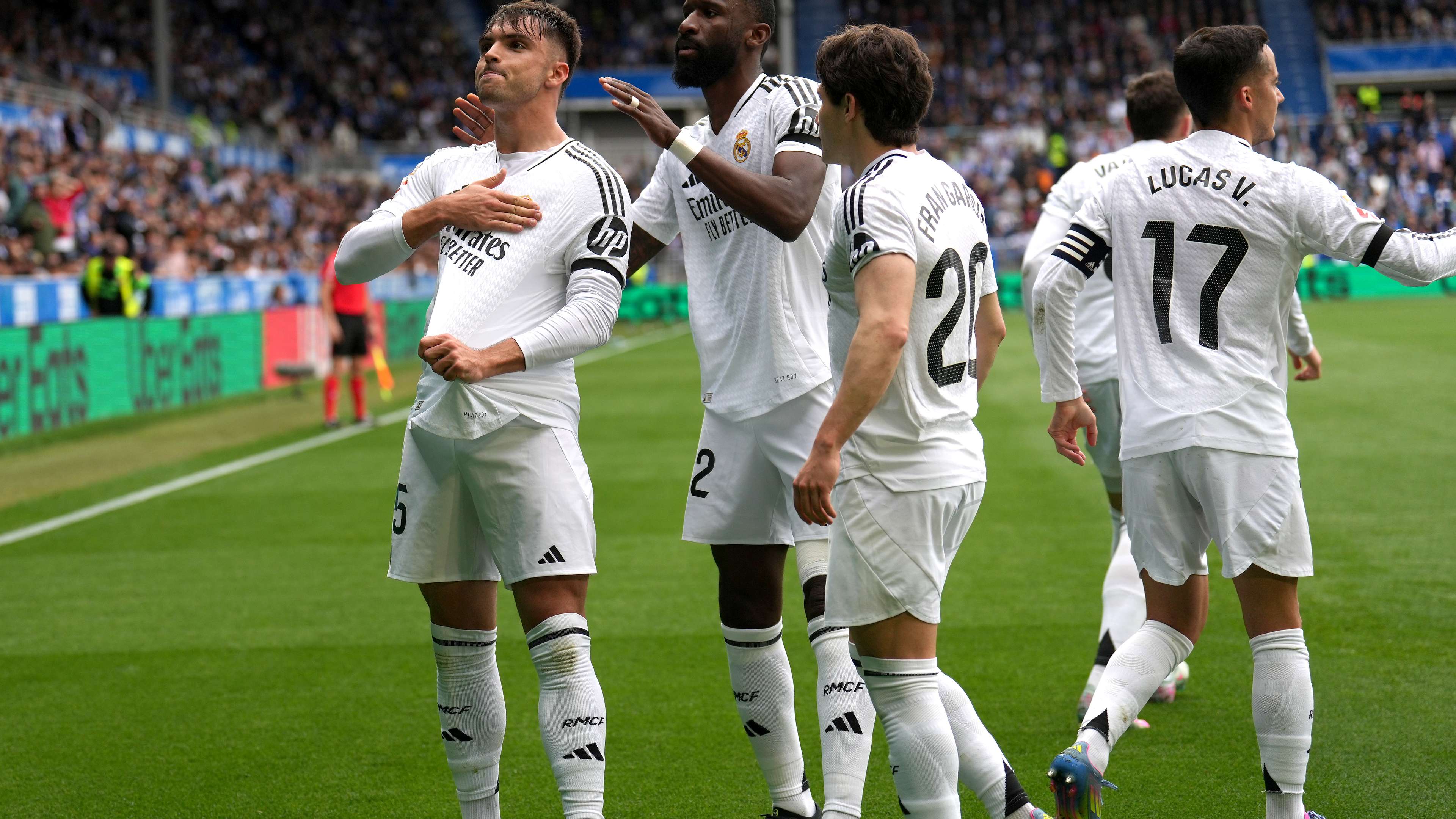 Deportivo Alaves v Real Madrid CF - La Liga EA Sports