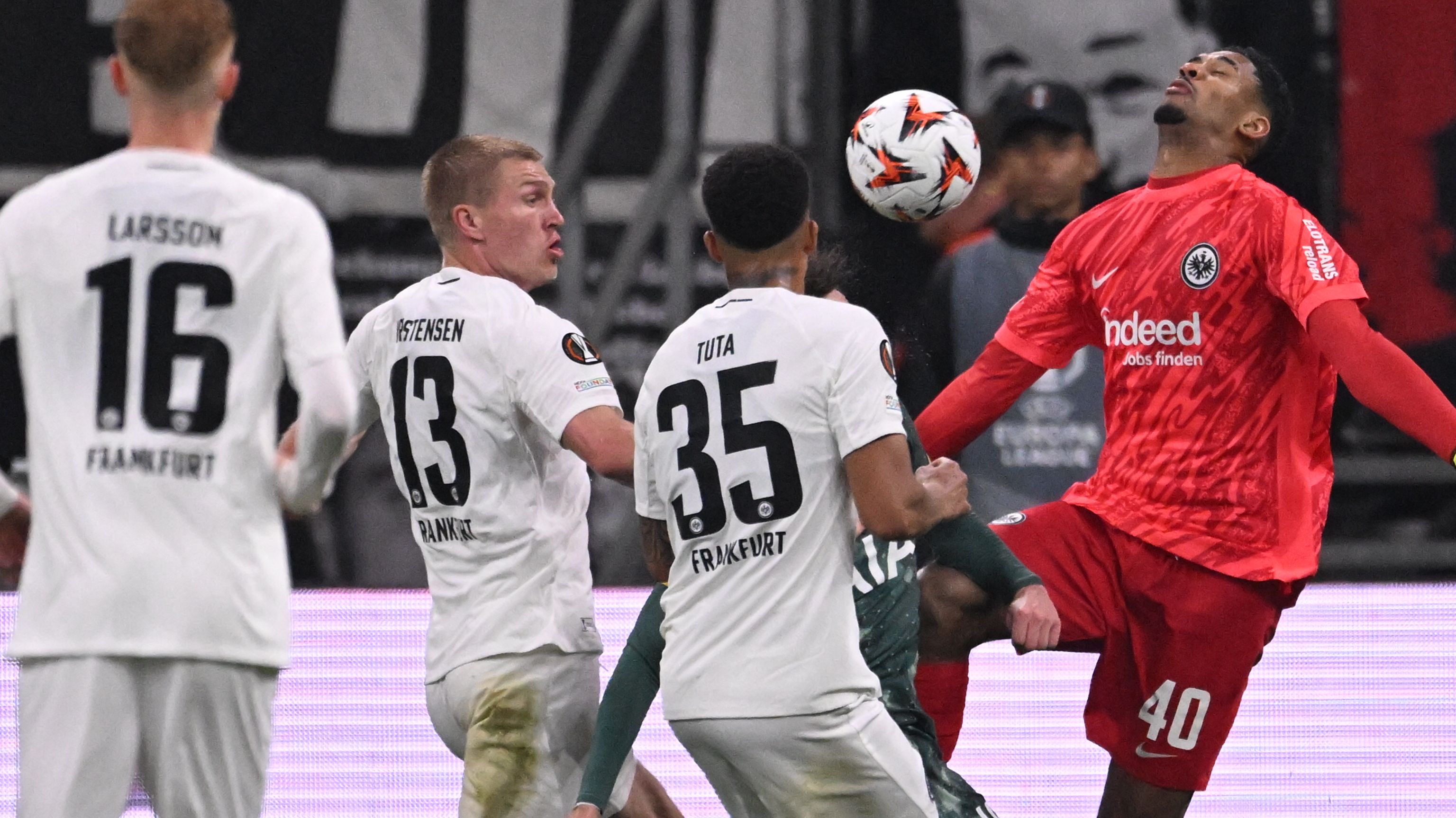 FBL-EUR-C3-FRANKFURT-TOTTENHAM