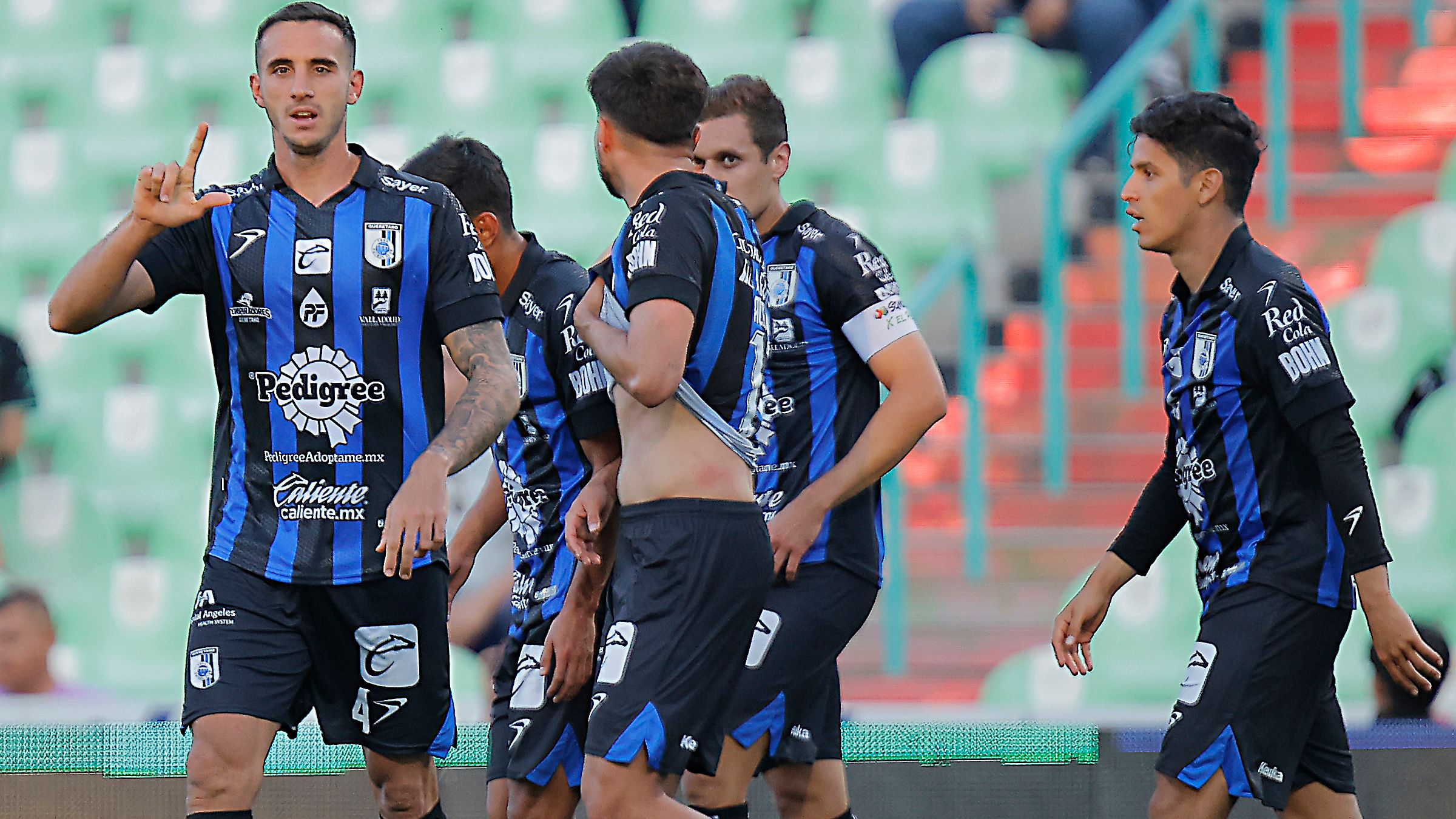 Santos Laguna v Queretaro - Torneo Clausura 2025 Liga MX