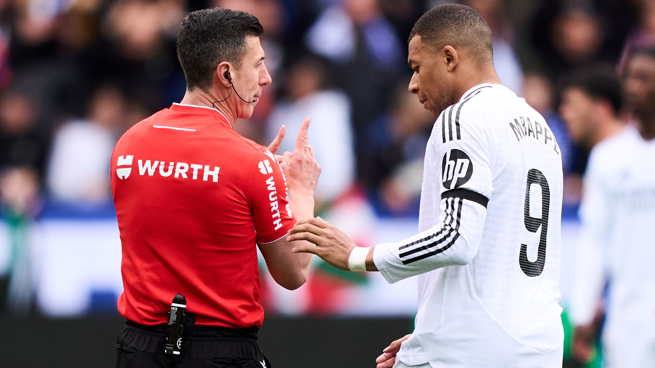 Deportivo Alaves v Real Madrid CF - La Liga EA Sports