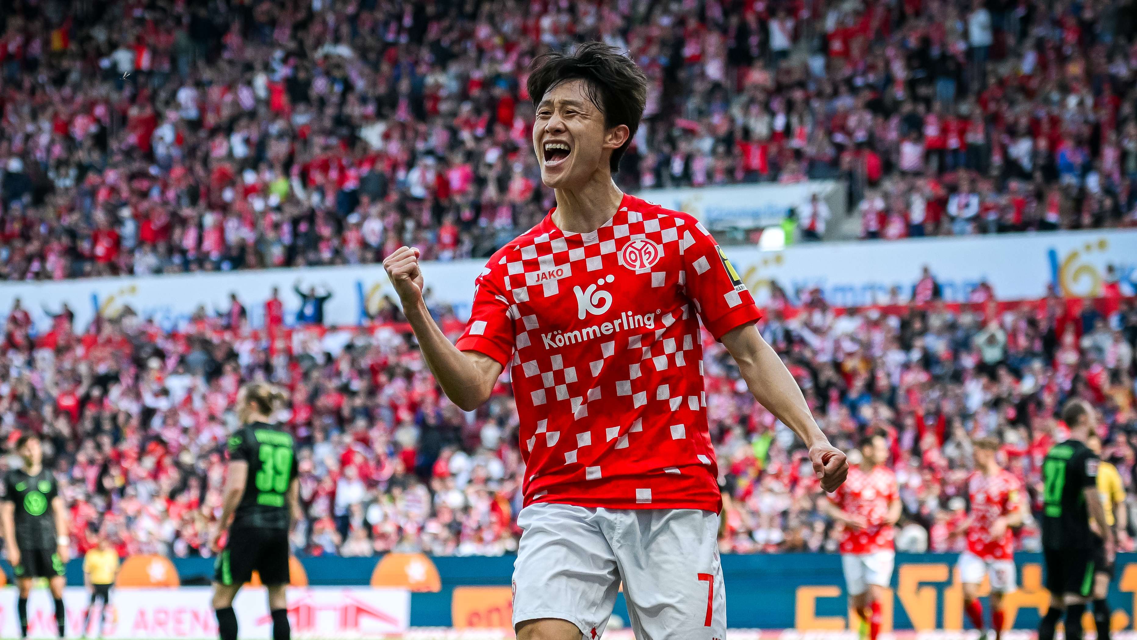 1. FSV Mainz 05 v VfL Wolfsburg - Bundesliga