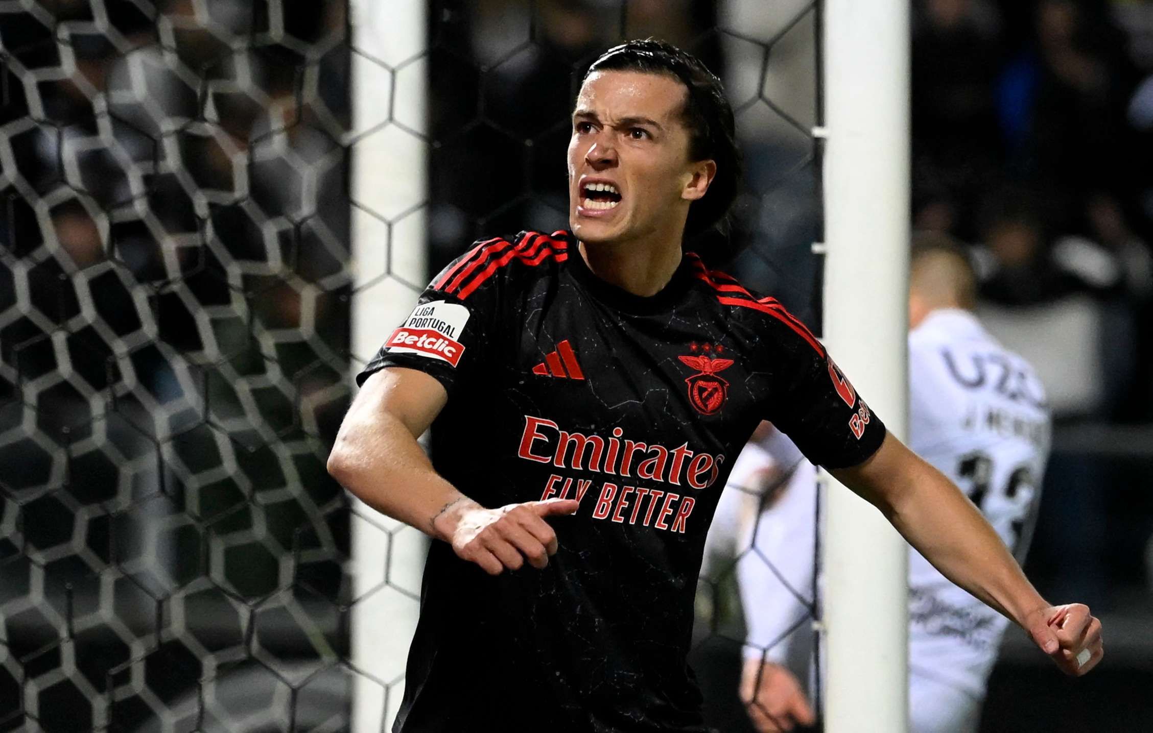 FBL-POR-LIGA-VITORIA GUIMARAES-BENFICA