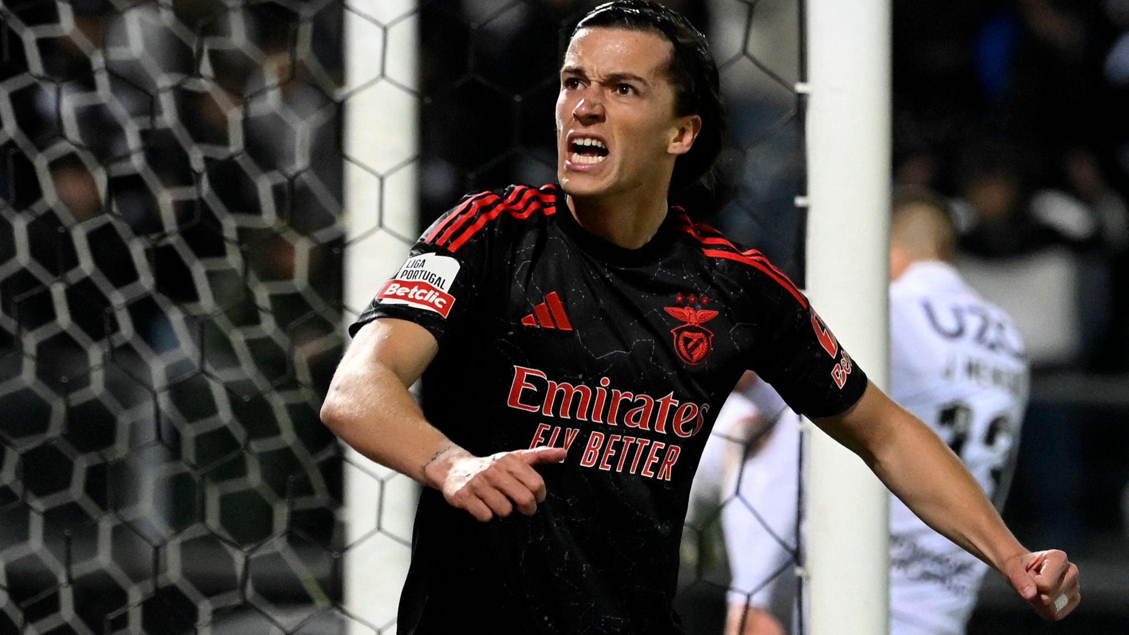 FBL-POR-LIGA-VITORIA GUIMARAES-BENFICA