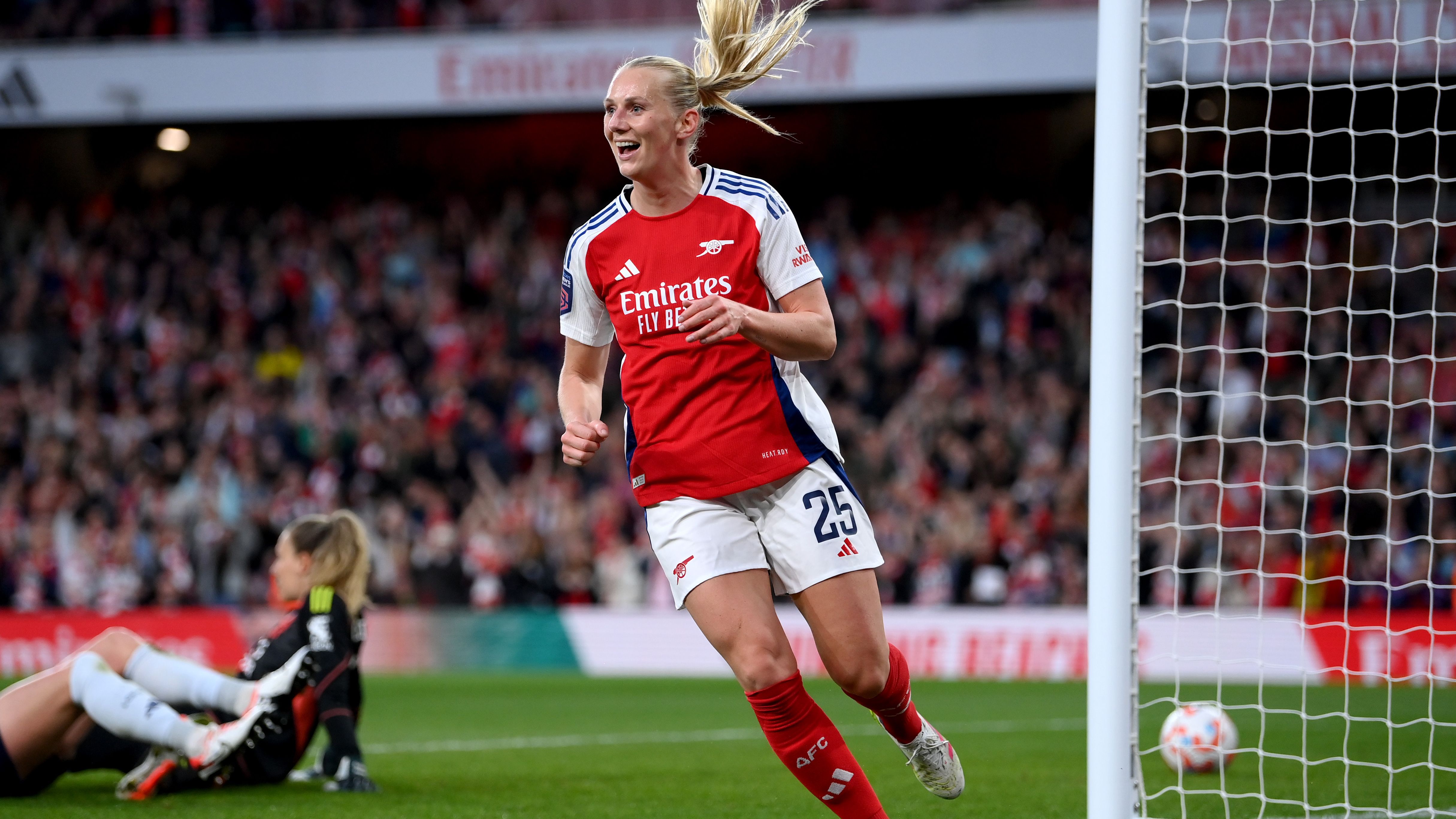 Arsenal FC v Leicester City FC - Barclays Women's Super League