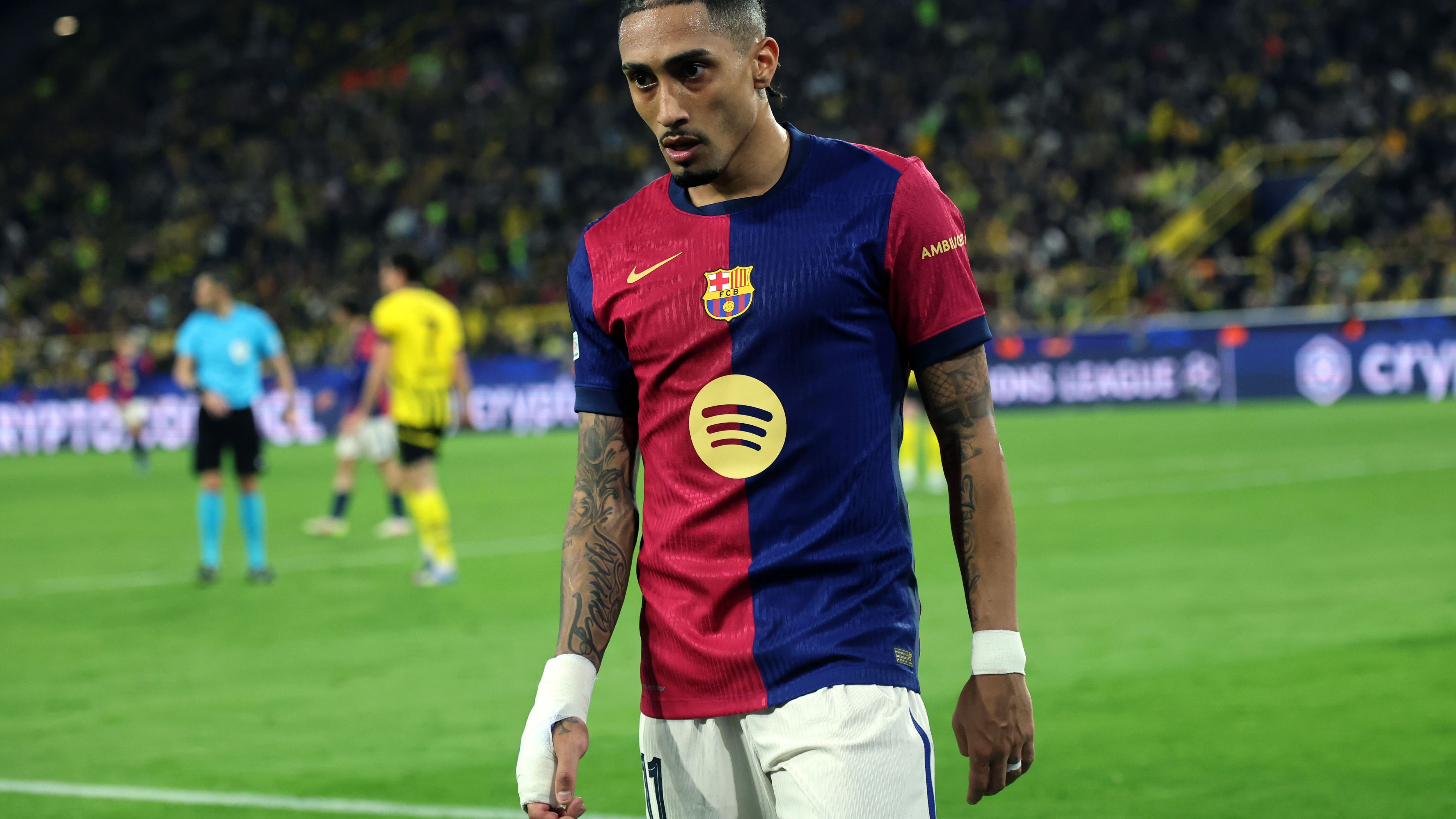 Borussia Dortmund v 	FC Barcelona - UEFA Champions League 2024/25 Quarter Final Second Leg