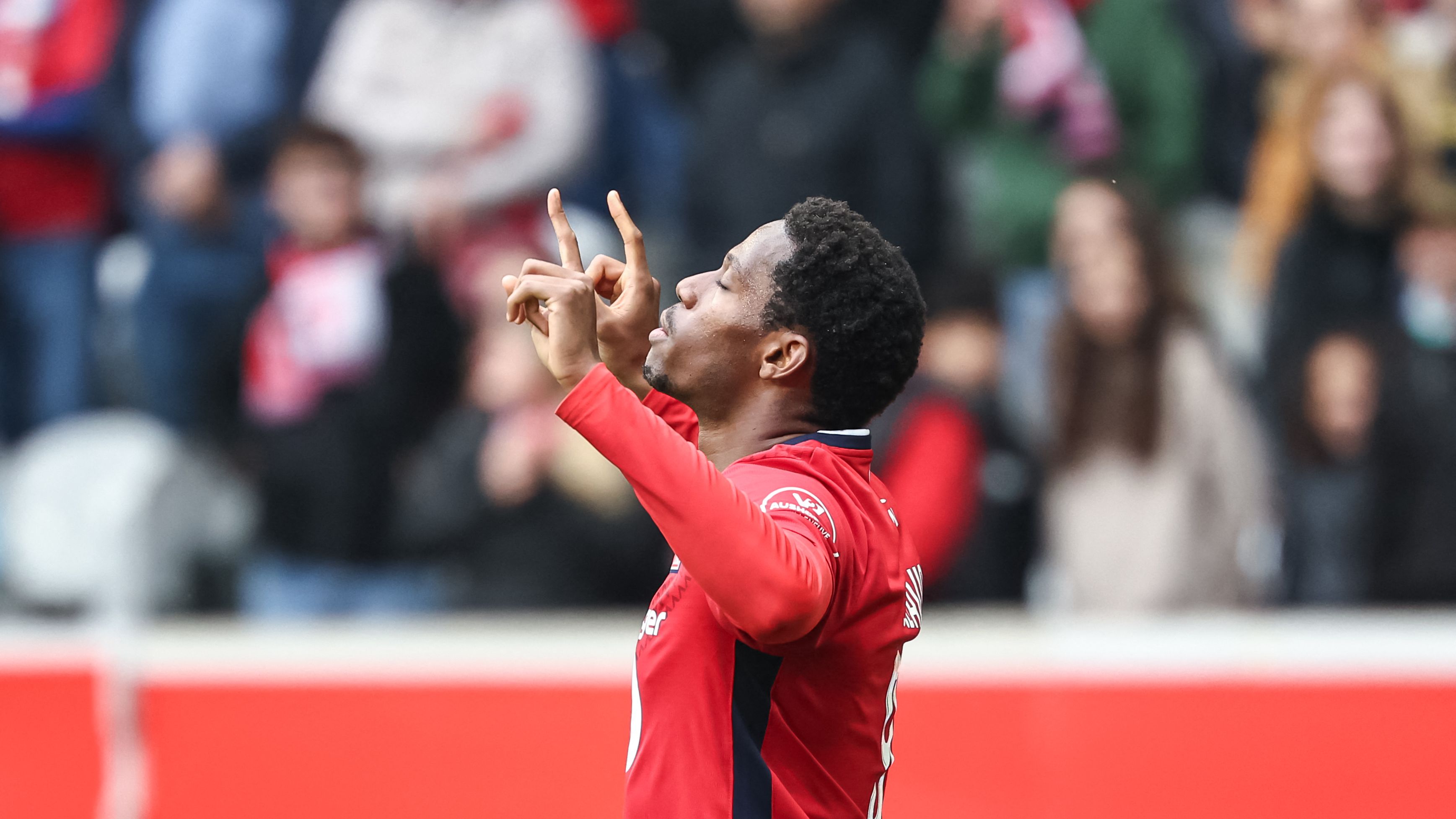 FBL-FRA-LIGUE1-LILLE-AUXERRE