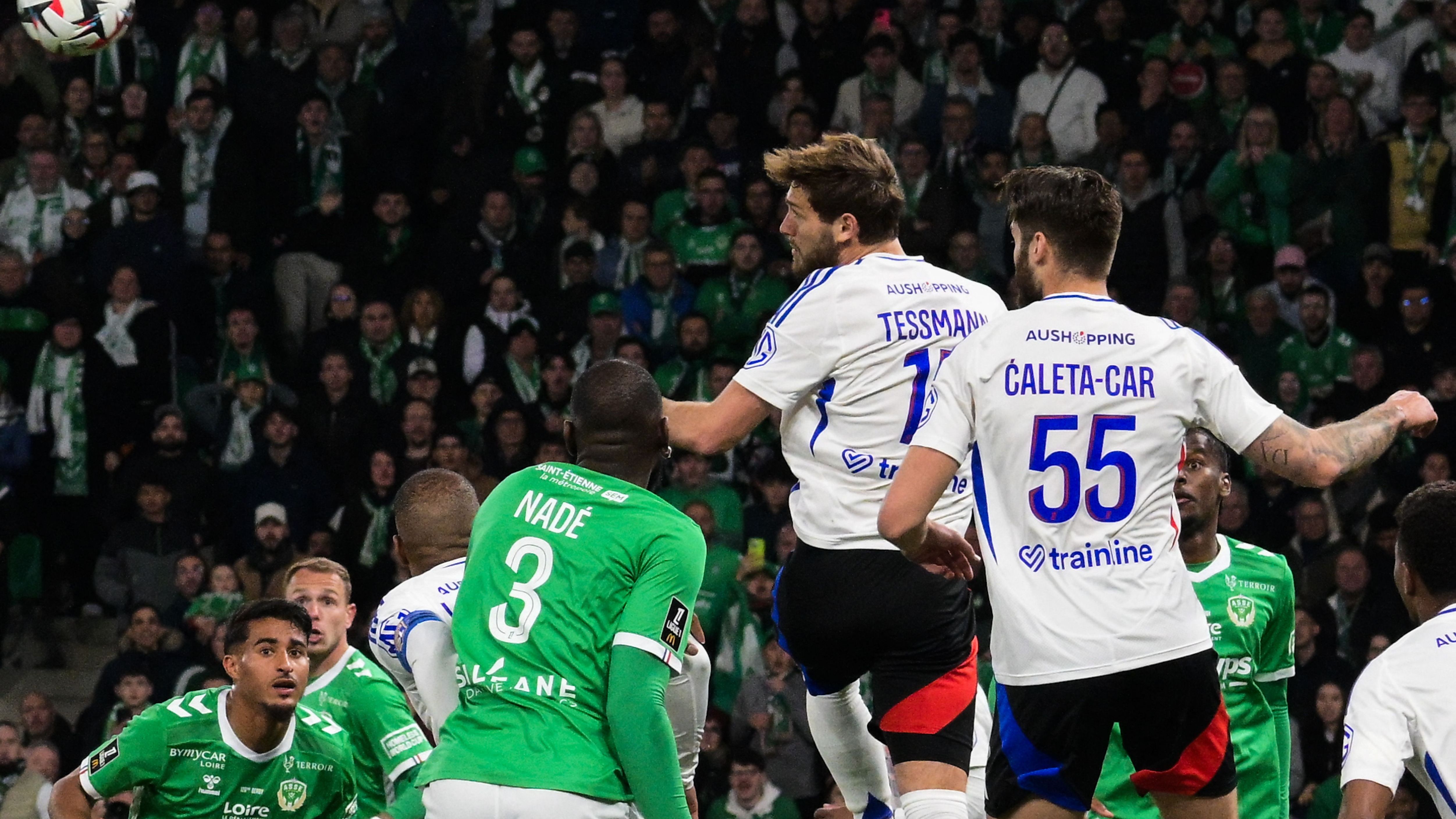 FBL-FRA-LIGUE1-SAINT-ETIENNE-LYON