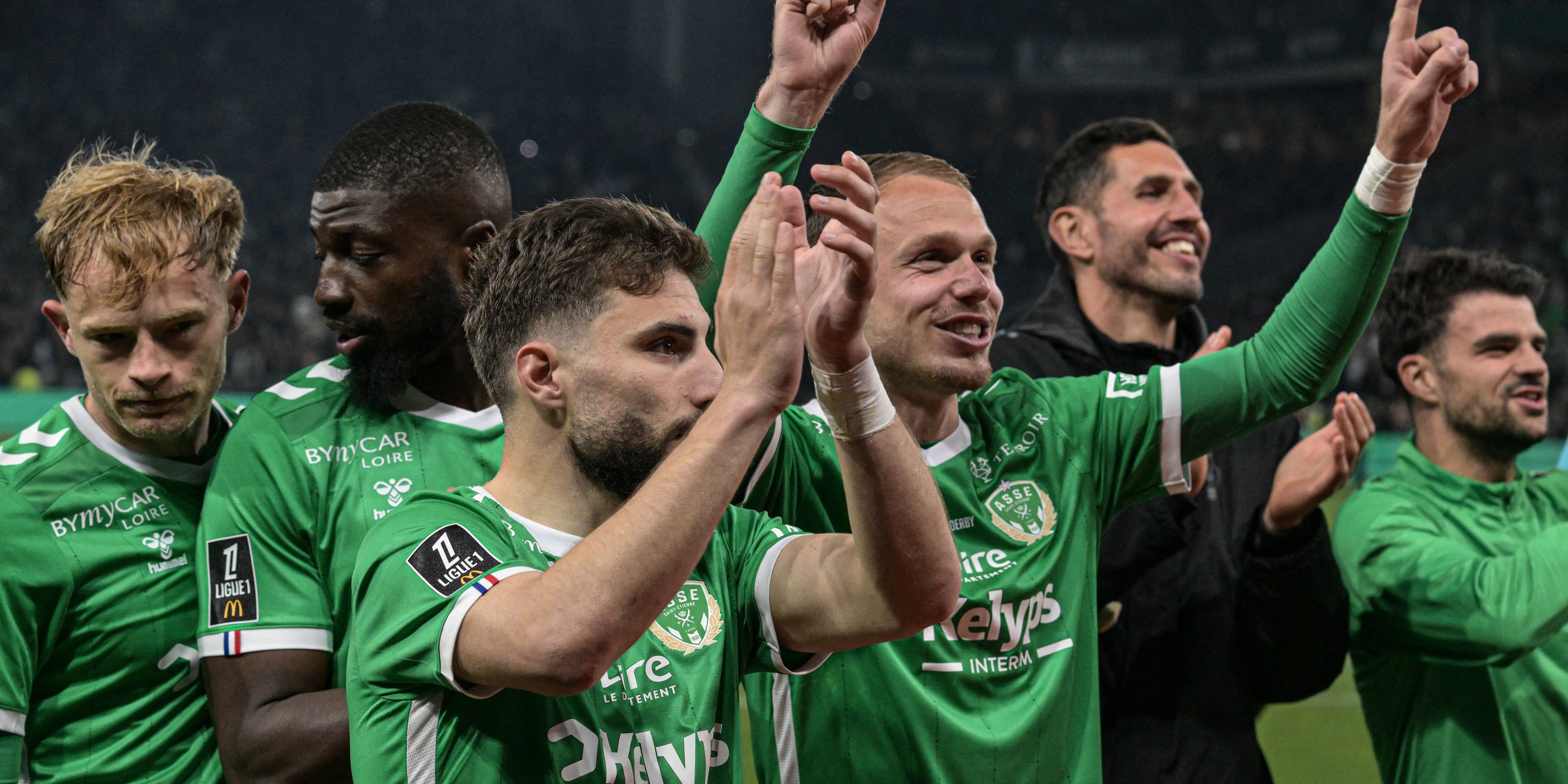 FBL-FRA-LIGUE1-SAINT-ETIENNE-LYON