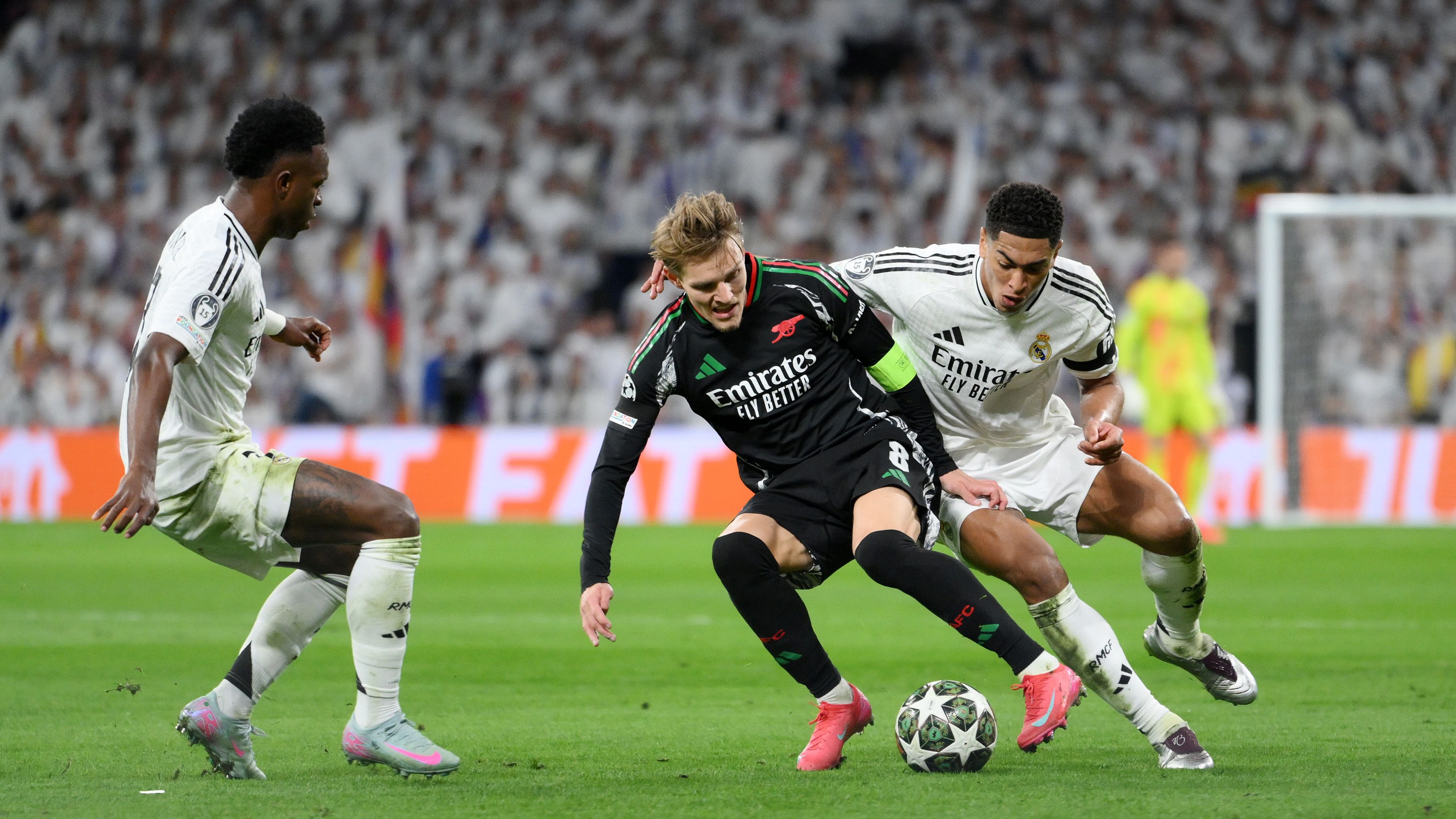 Real Madrid C.F. v Arsenal FC - UEFA Champions League 2024/25 Quarter Final Second Leg