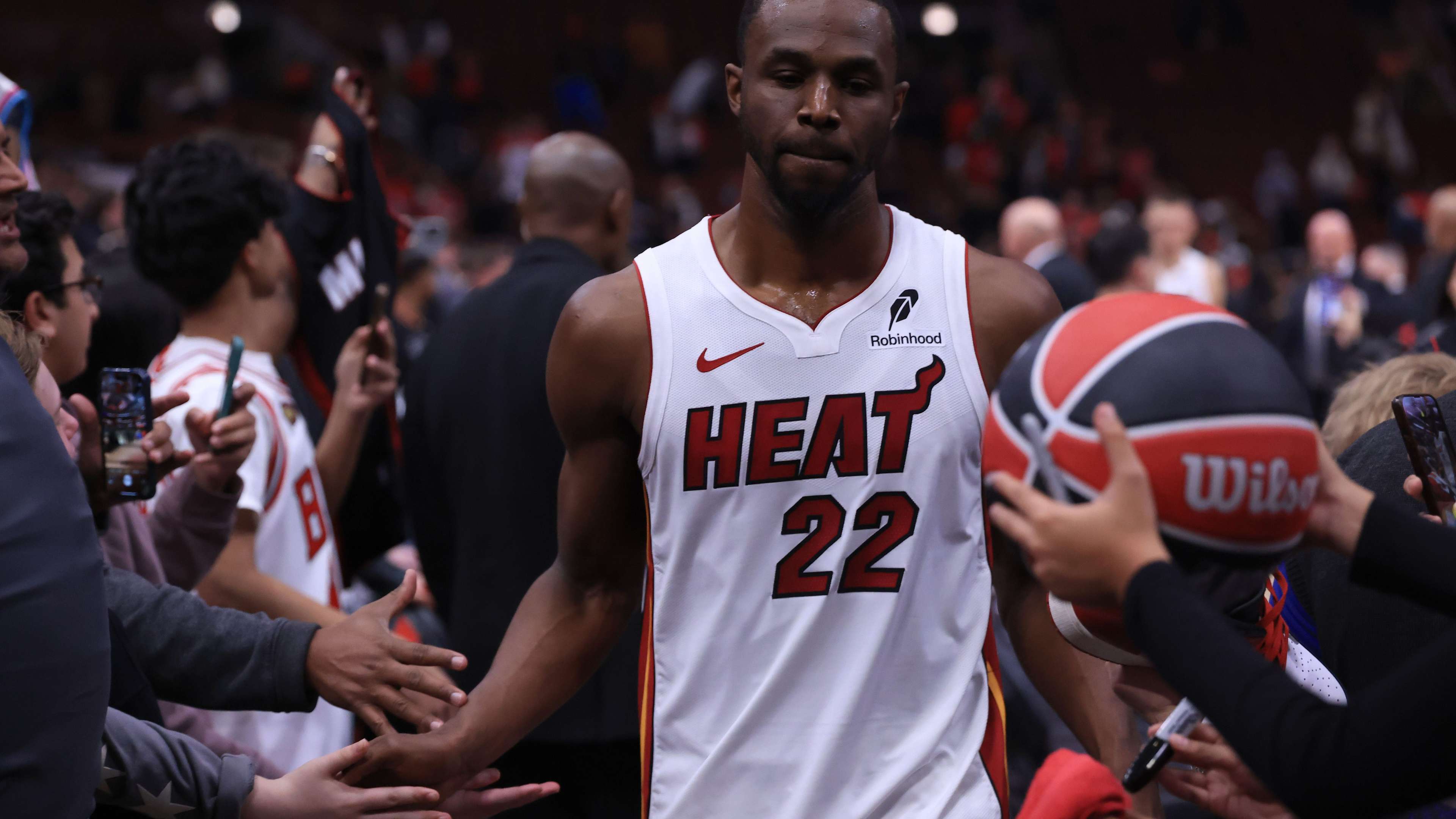 Miami Heat v Chicago Bulls - Play-In Tournament