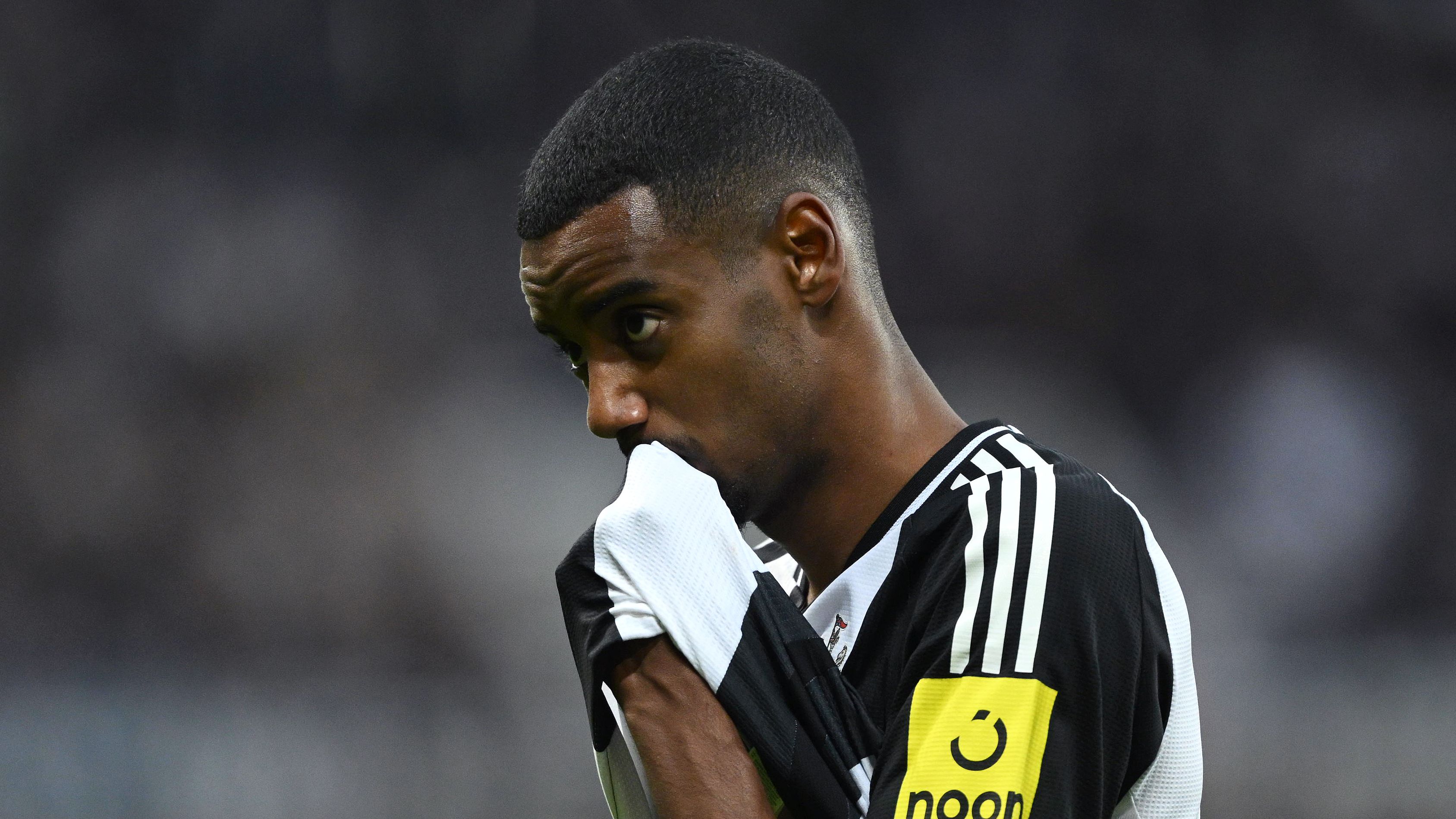 Newcastle United FC v Crystal Palace FC - Premier League