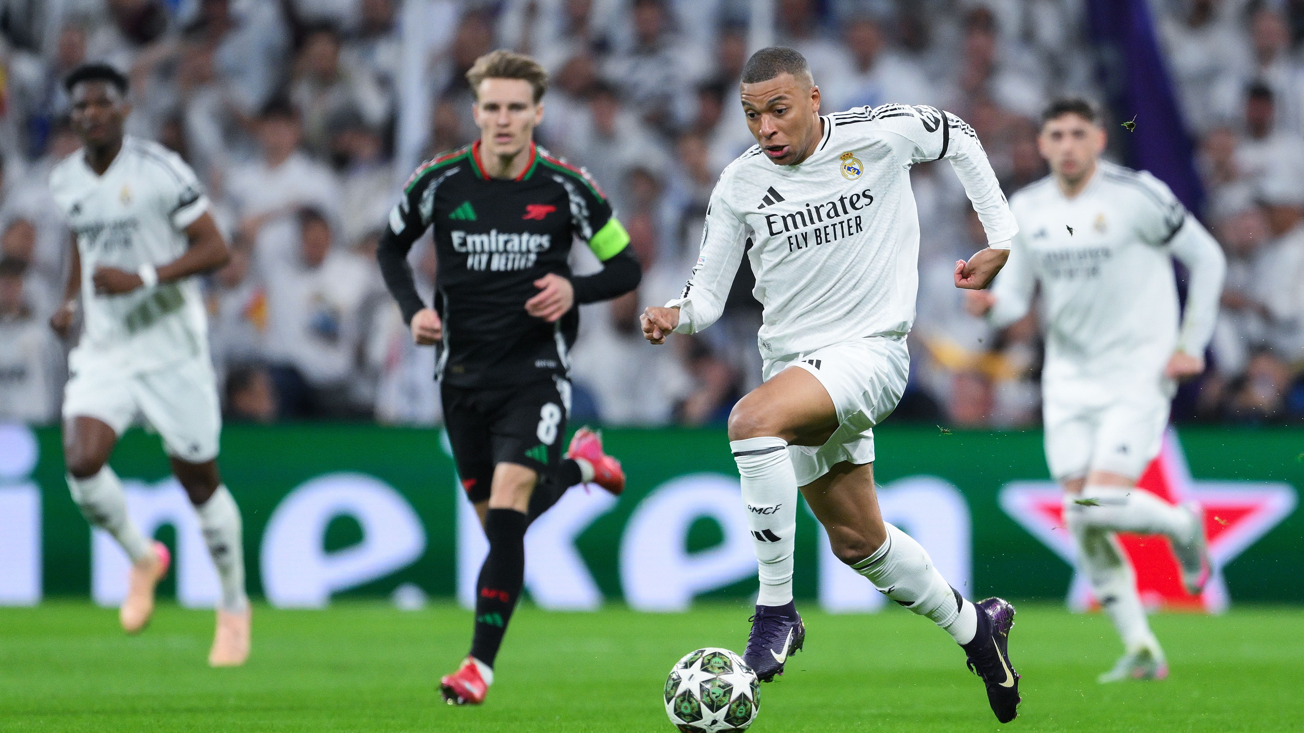 Real Madrid C.F. v Arsenal FC - UEFA Champions League 2024/25 Quarter Final Second Leg