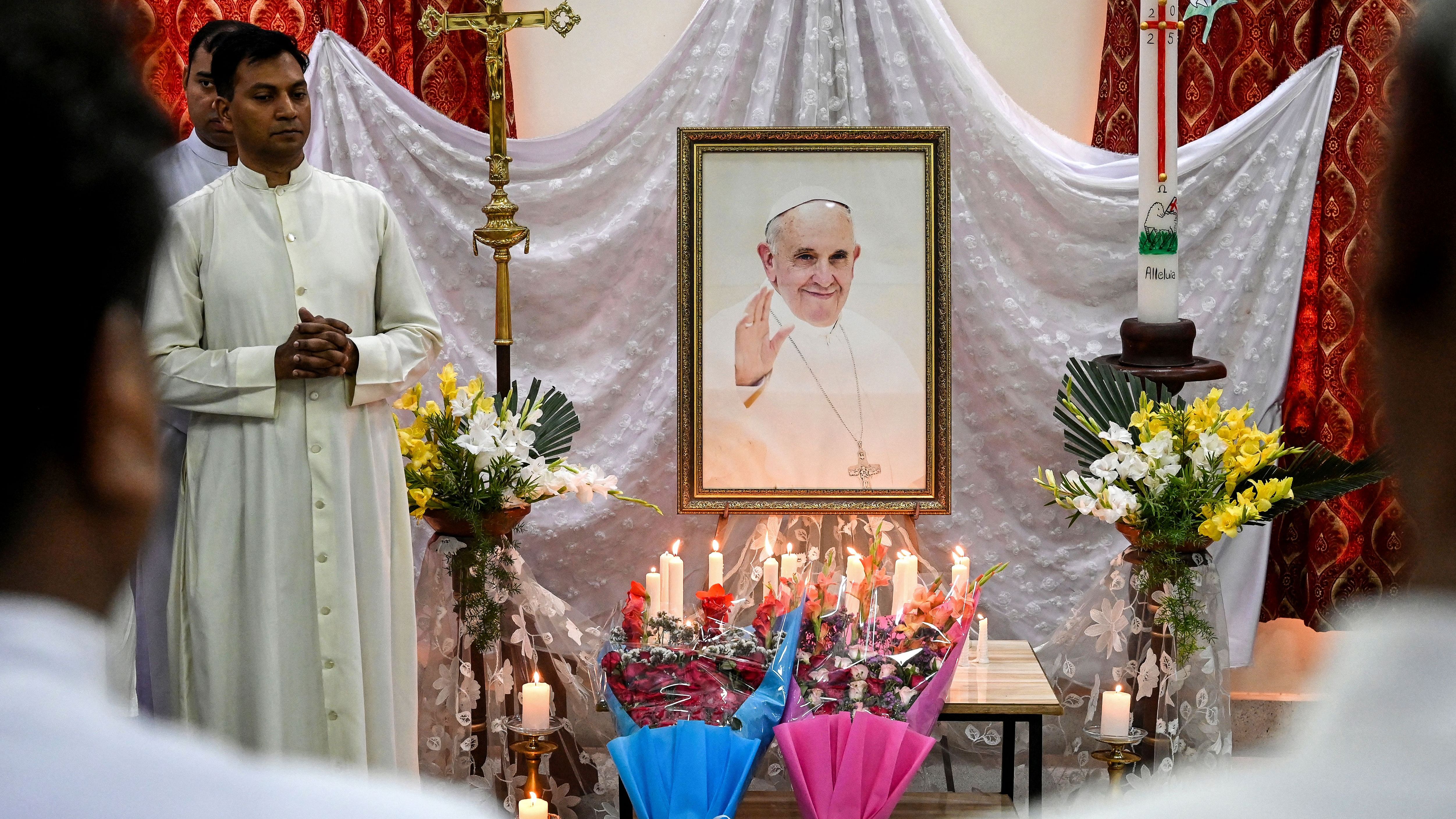 PAKISTAN-VATICAN-RELIGION-POPE