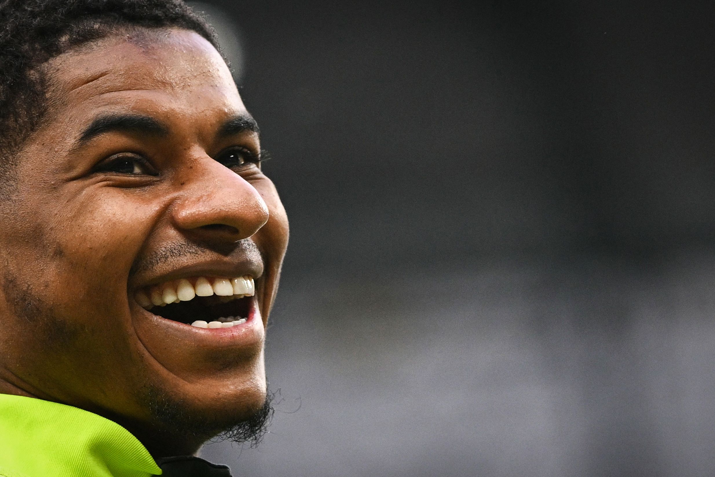 TOPSHOT-FBL-ENG-PR-MAN CITY-ASTON VILLA