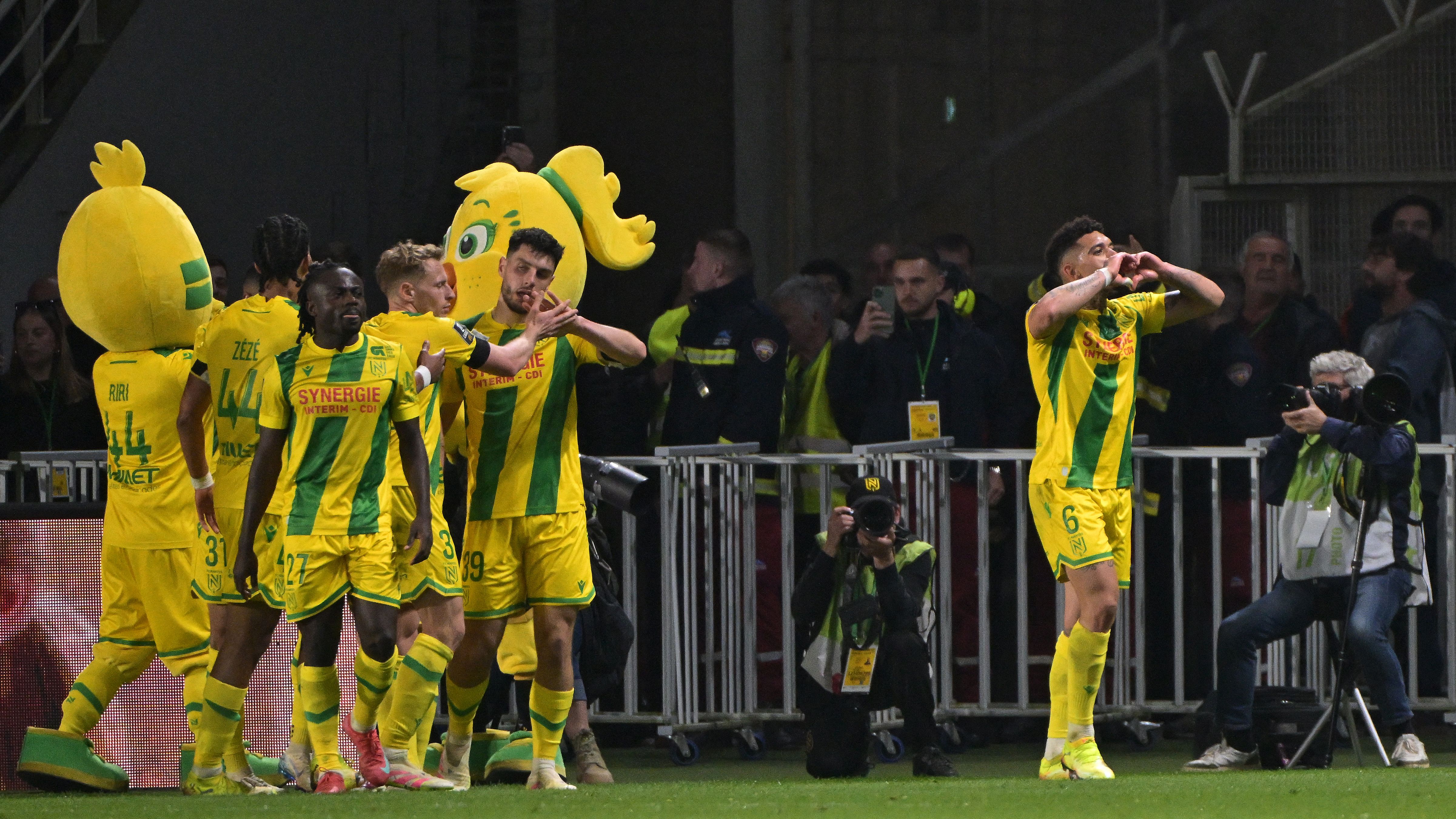 FBL-FRA-LIGUE1-NANTES-PSG