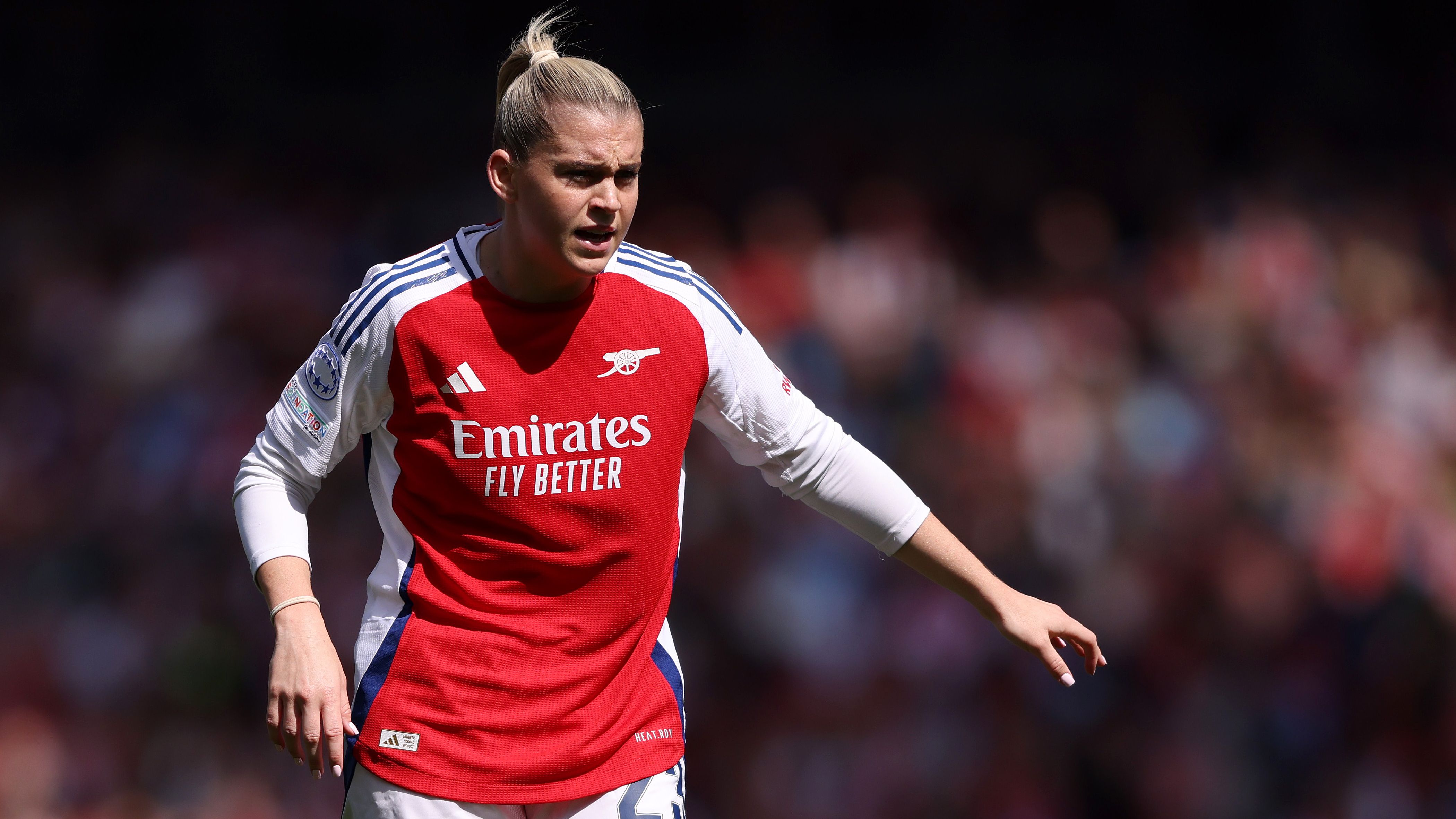 Arsenal WFC v Olympique Lyonnais - UEFA Women's Champions League Semi Final First Leg