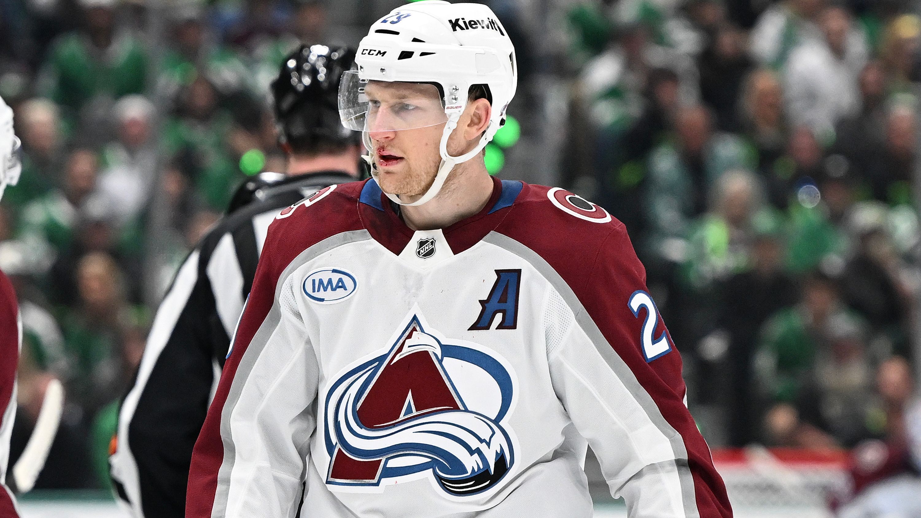 Colorado Avalanche v Dallas Stars - Game One