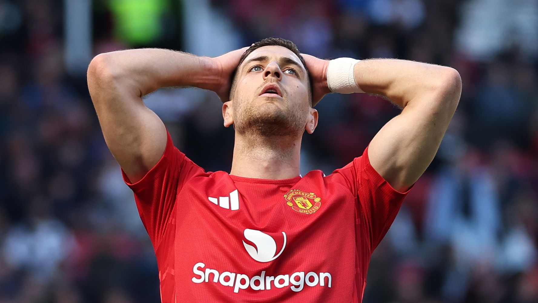 Manchester United FC v Wolverhampton Wanderers FC - Premier League